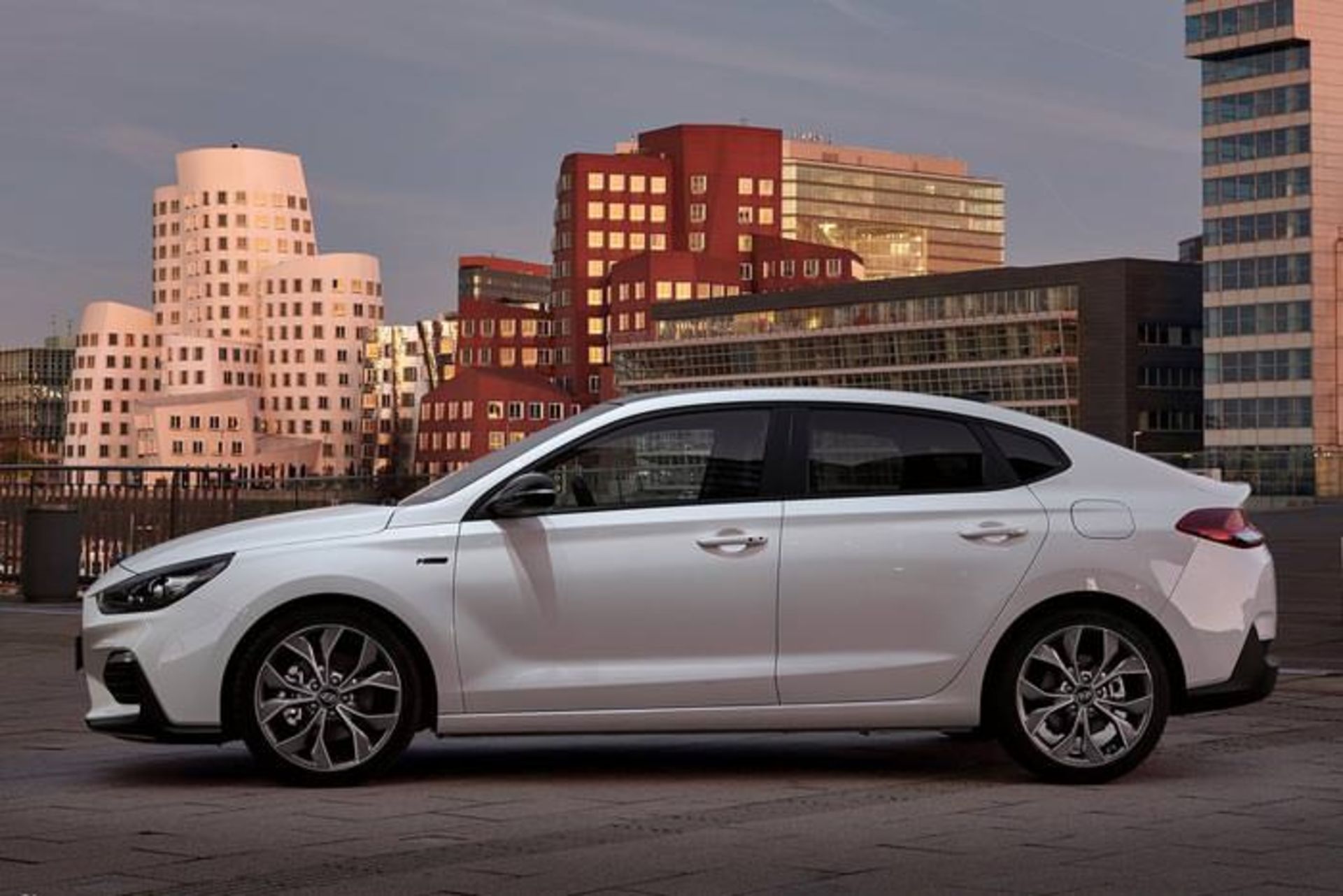 Hyundai i30 Fastback N Line