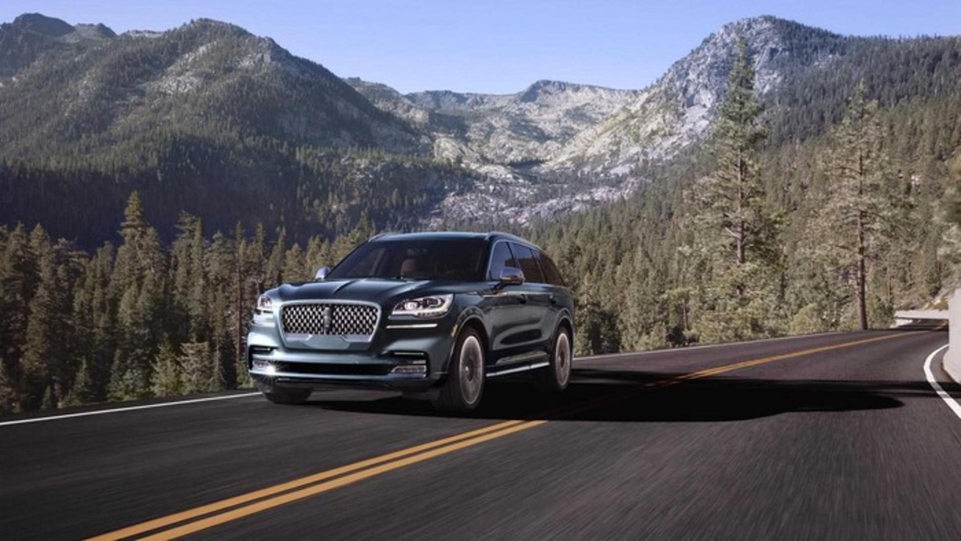 2020 Lincoln Aviator 