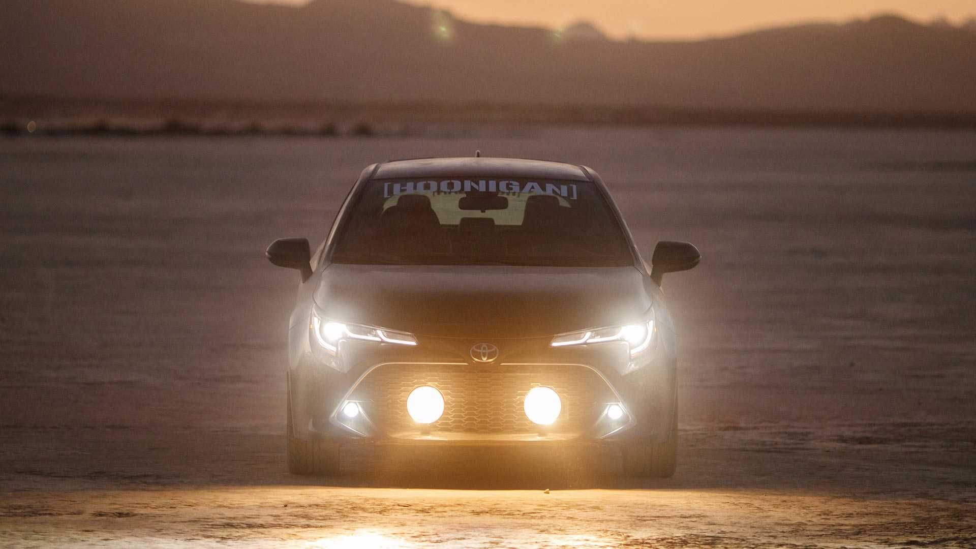 Toyota Corolla hatchback / هاچ‌بک تویوتا کرولا