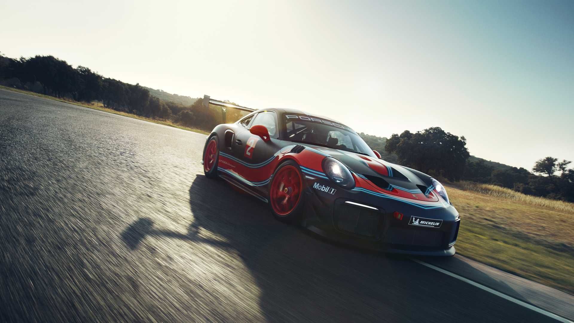 Porsche 911 GT2 RS Clubsport / پورشه 911
