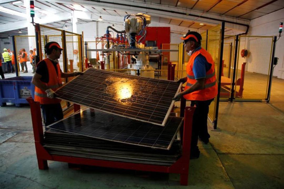 بازیافت پنلهای خورشیدی /solar panels recycling