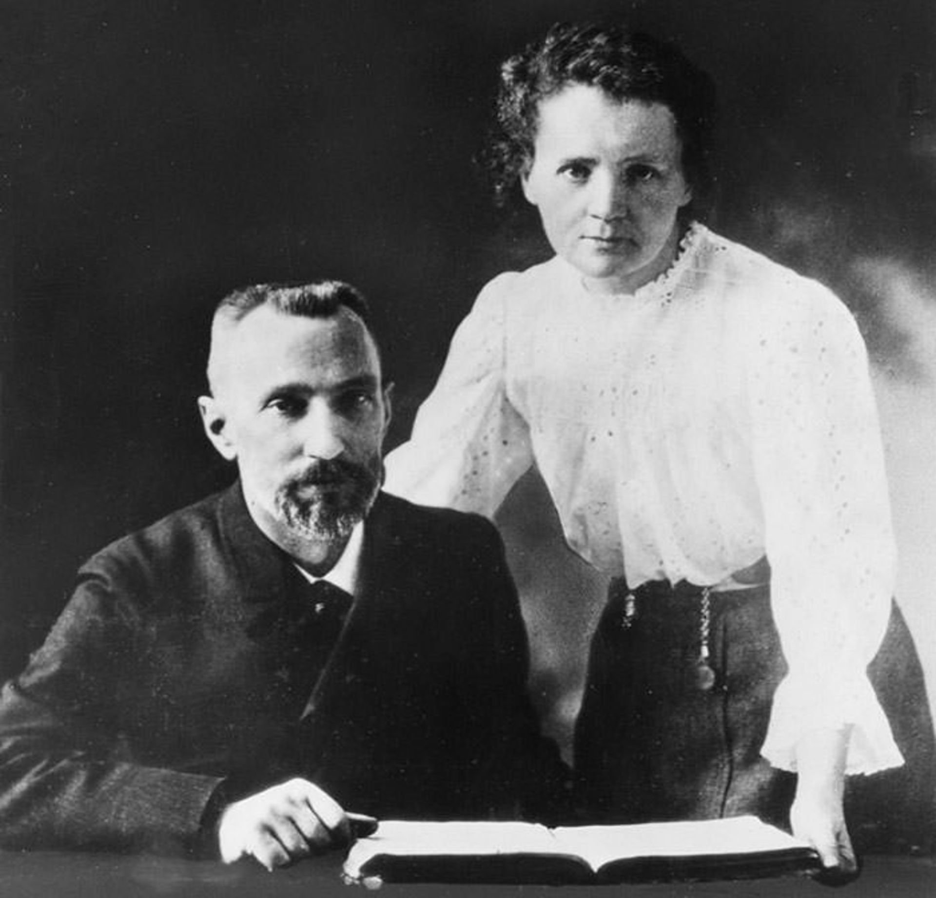 مرجع متخصصين ايران ماري كوري / Marie Curie