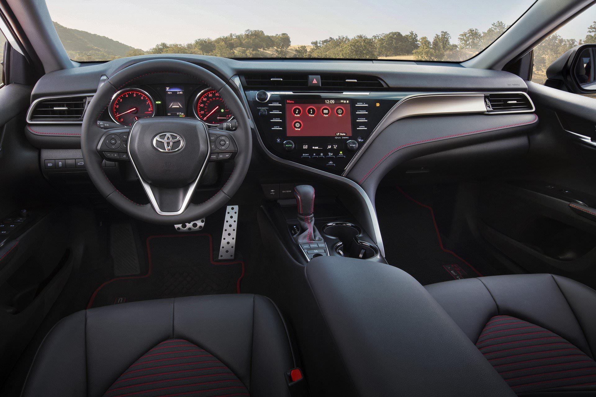 Toyota Camry TRD