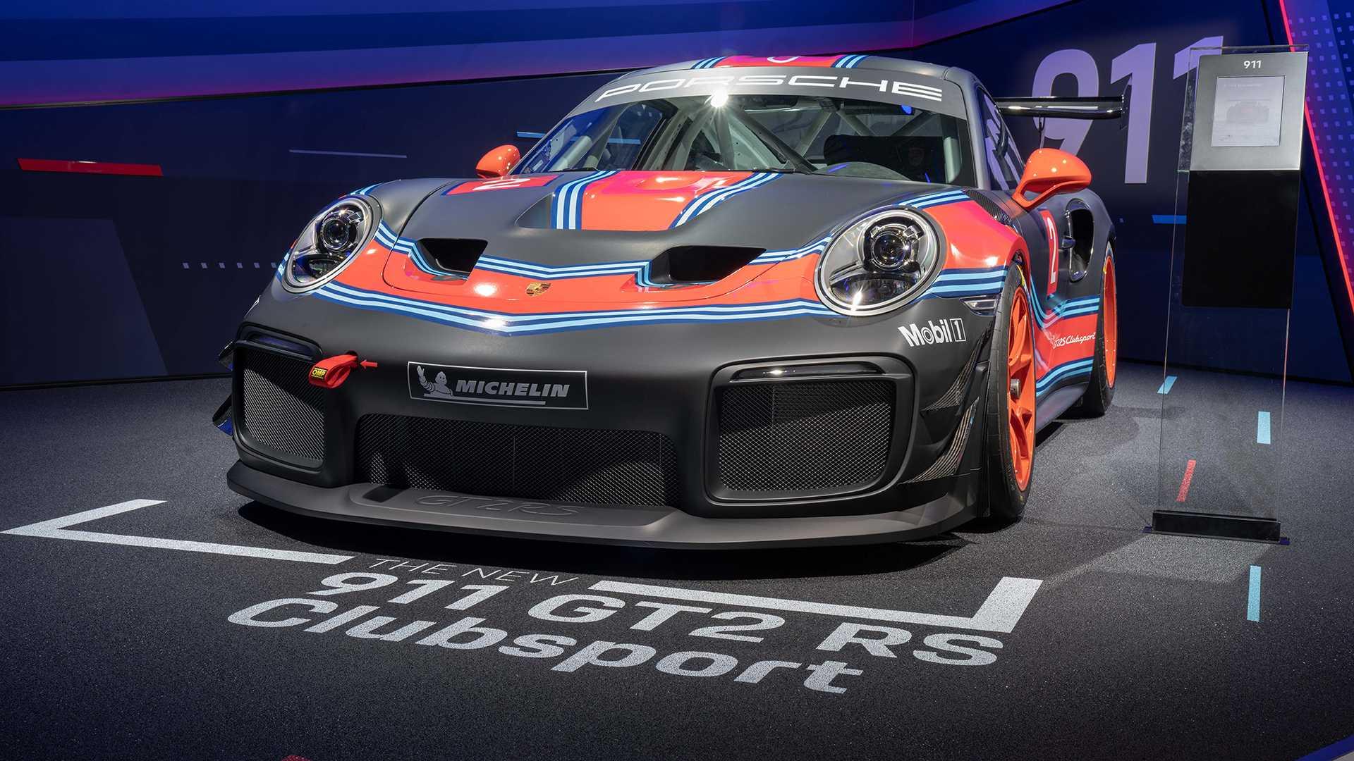 Porsche 911 GT2 RS Clubsport / پورشه 911