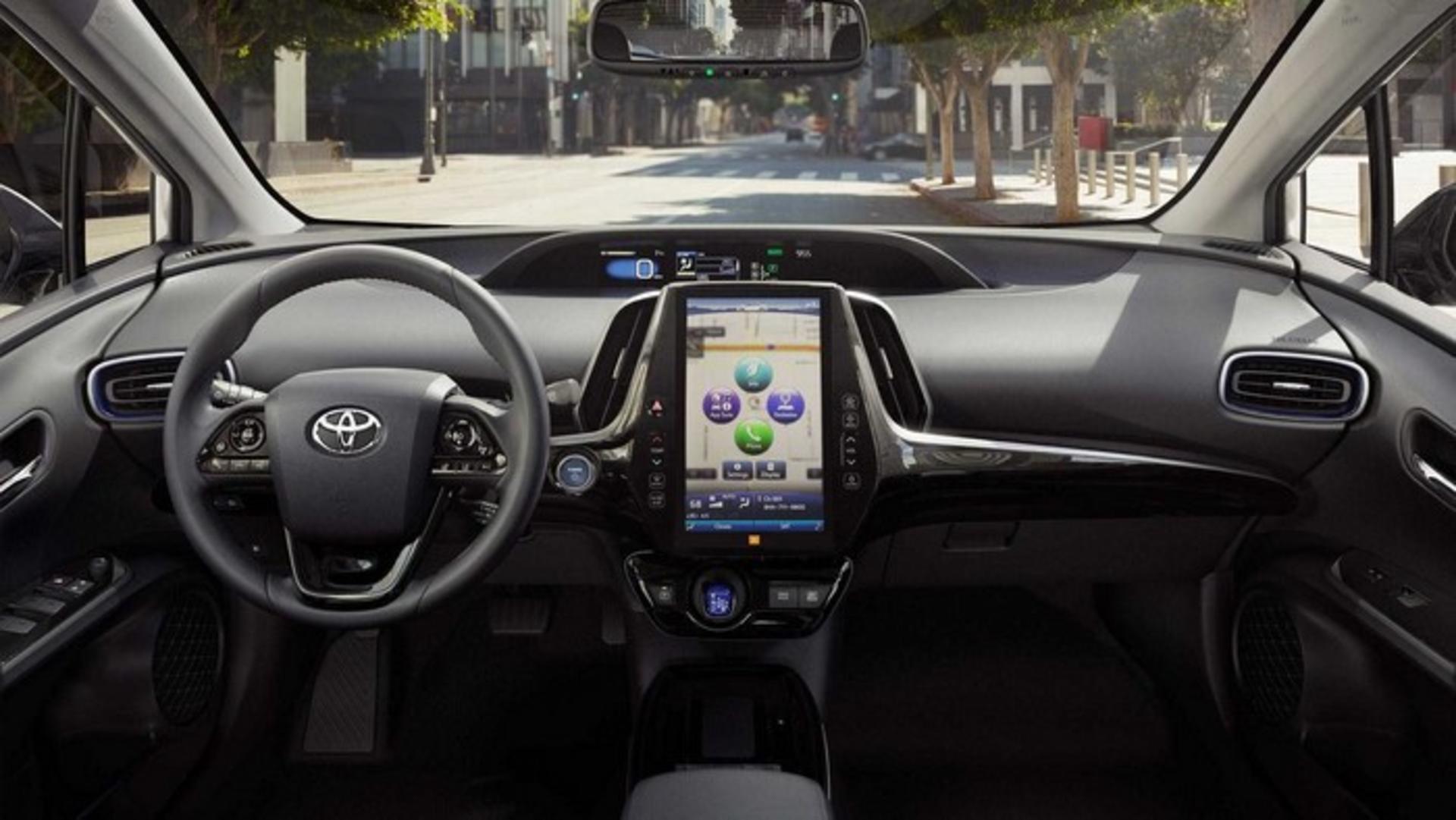 2019 Toyota Prius AWD-e 