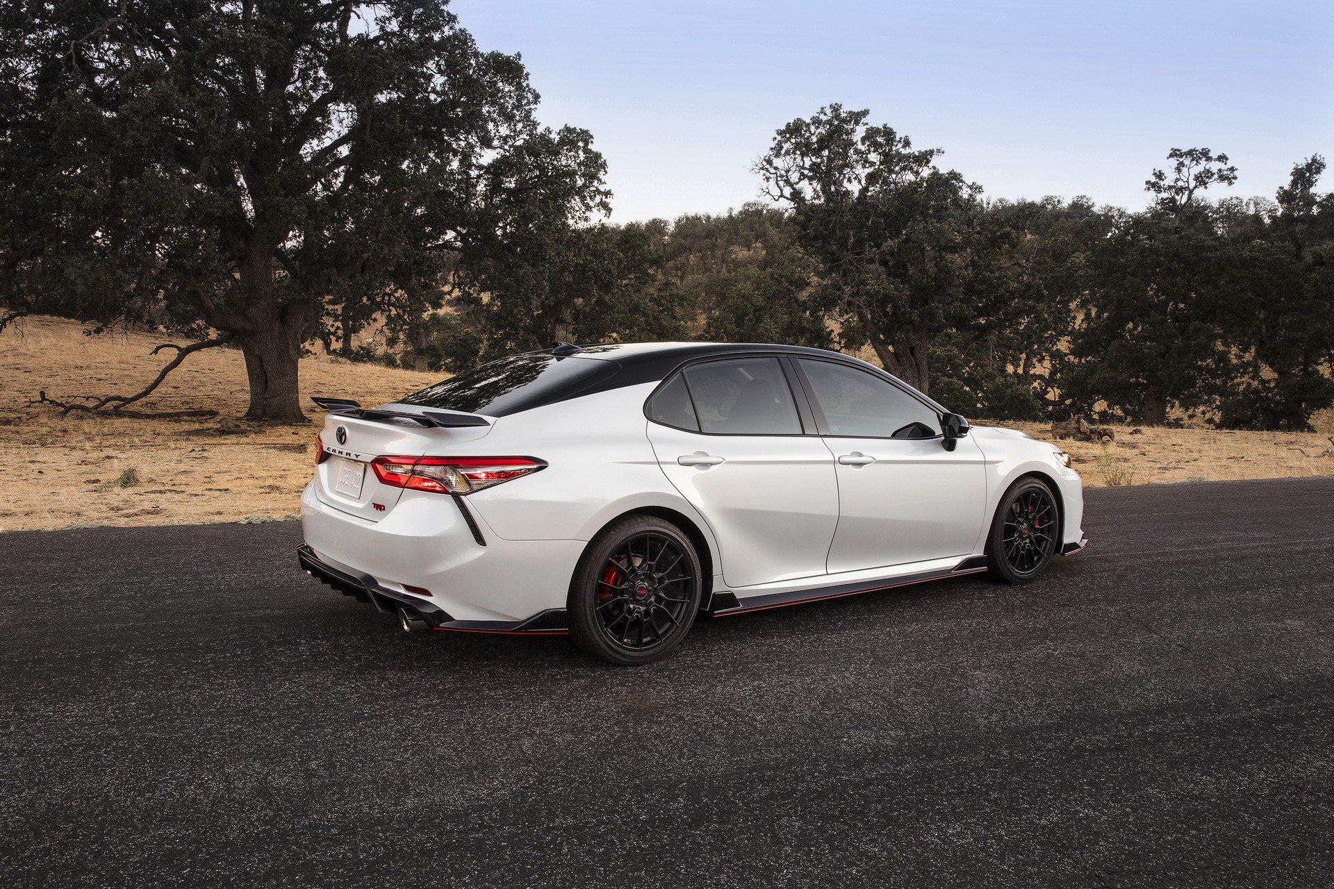 Toyota Camry TRD