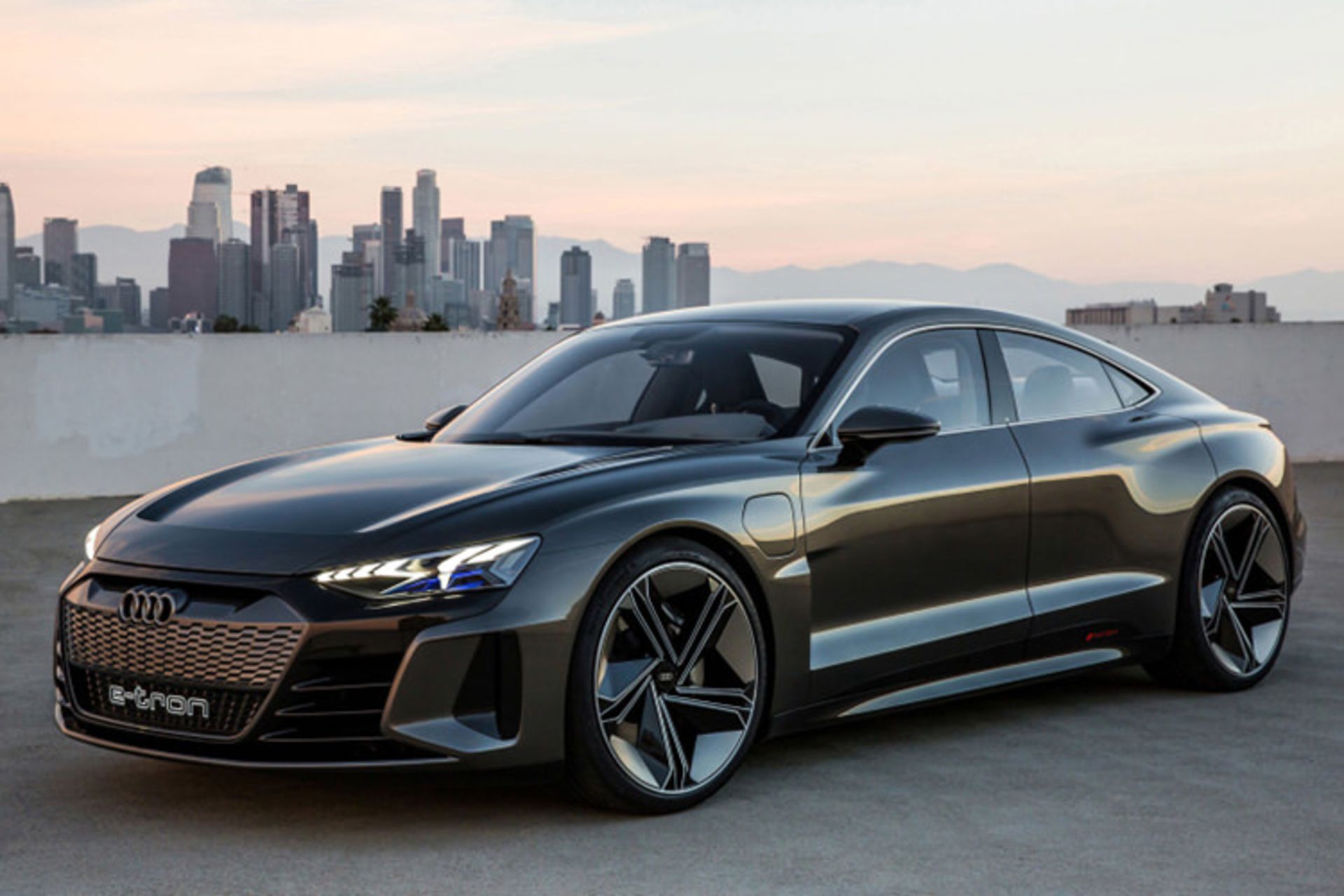 Audi E-Tron GT Concept / مفهومی آئودی ای-ترون جی تی