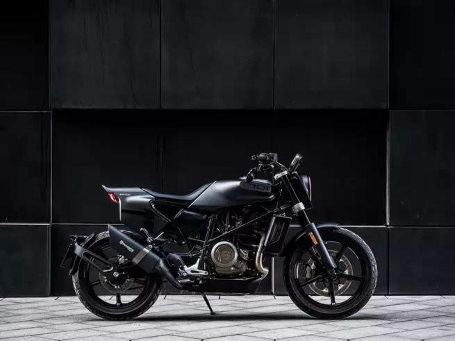 Husqvarna Svartpilen 701