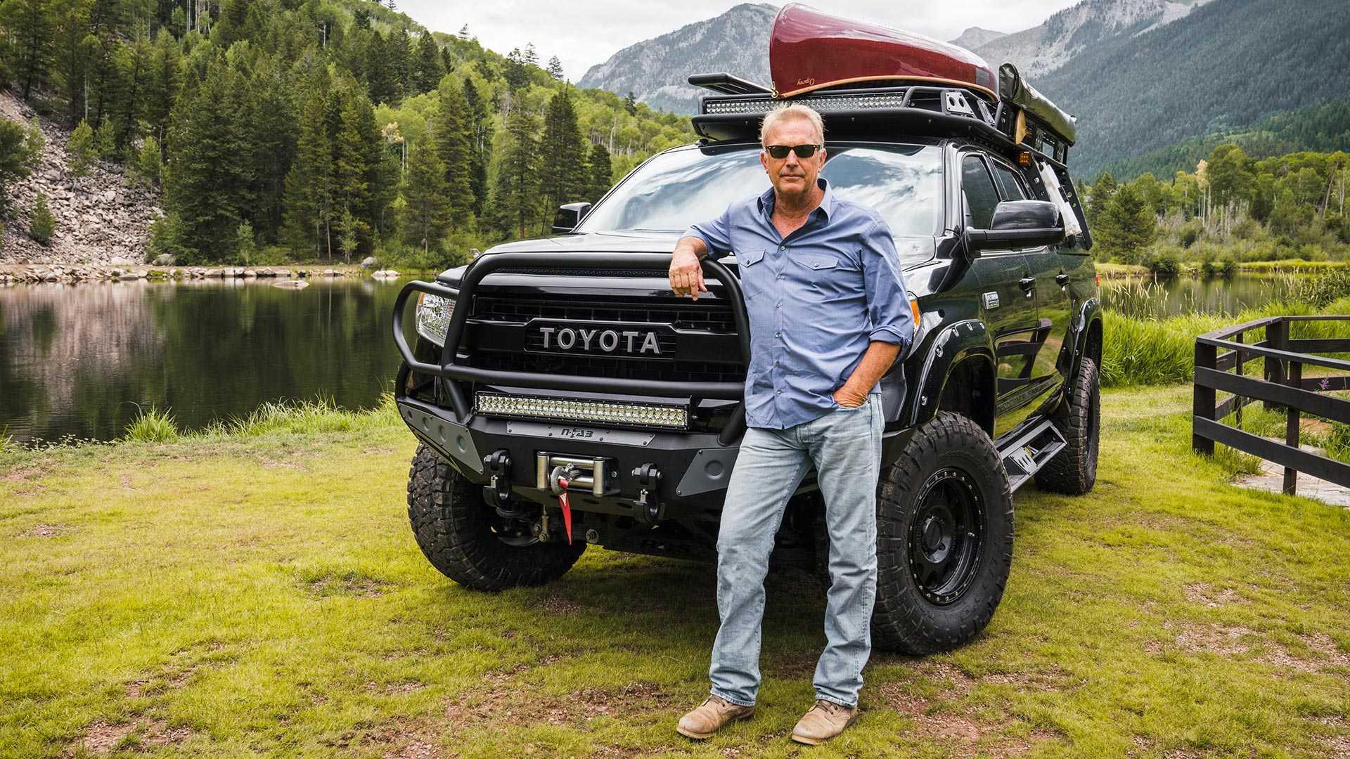 Toyota Tundra pickup /  وانت پیک‌آپ تویوتا توندرا