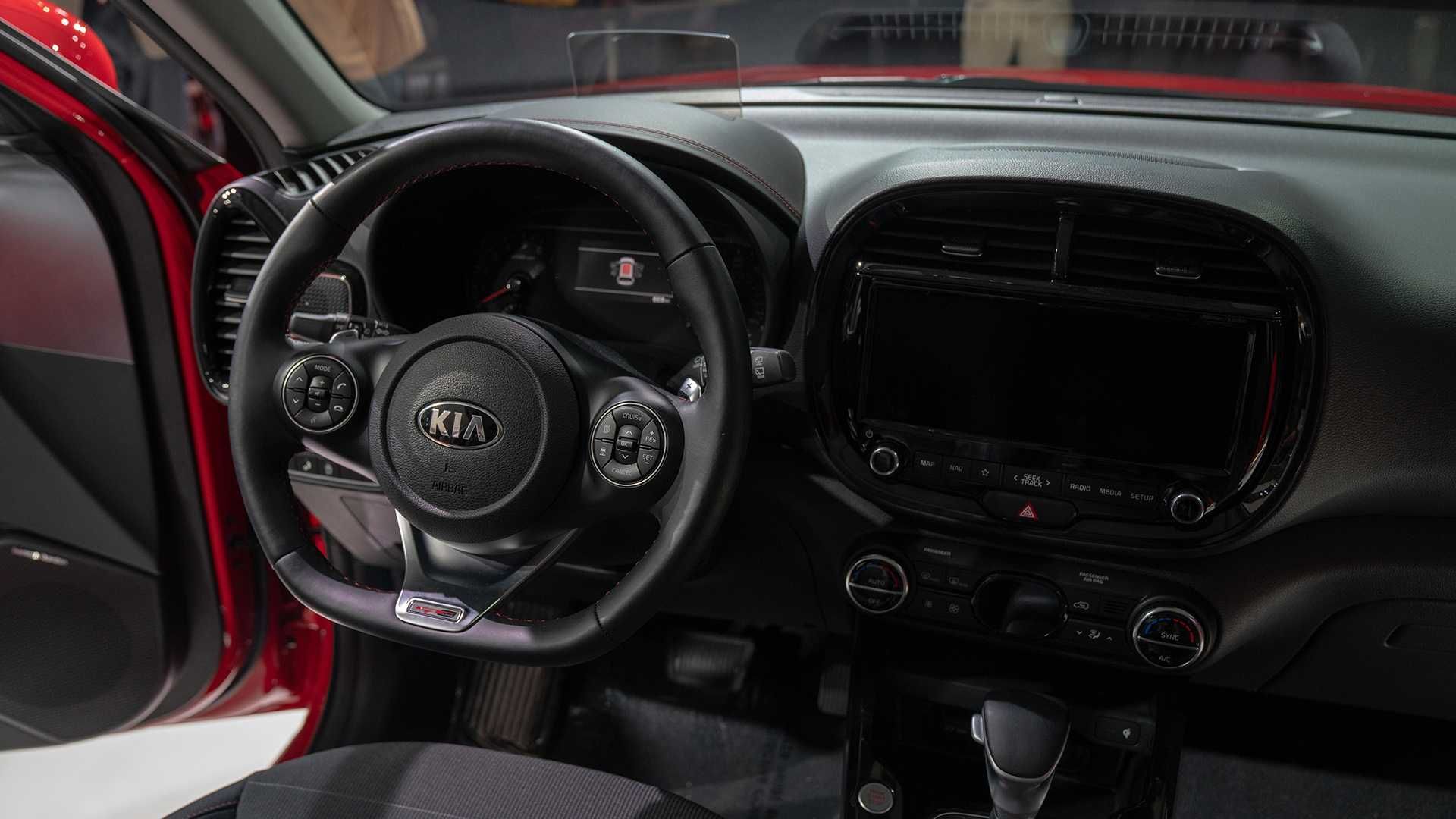 2020 Kia Soul / کراس اور کیا سول 2020