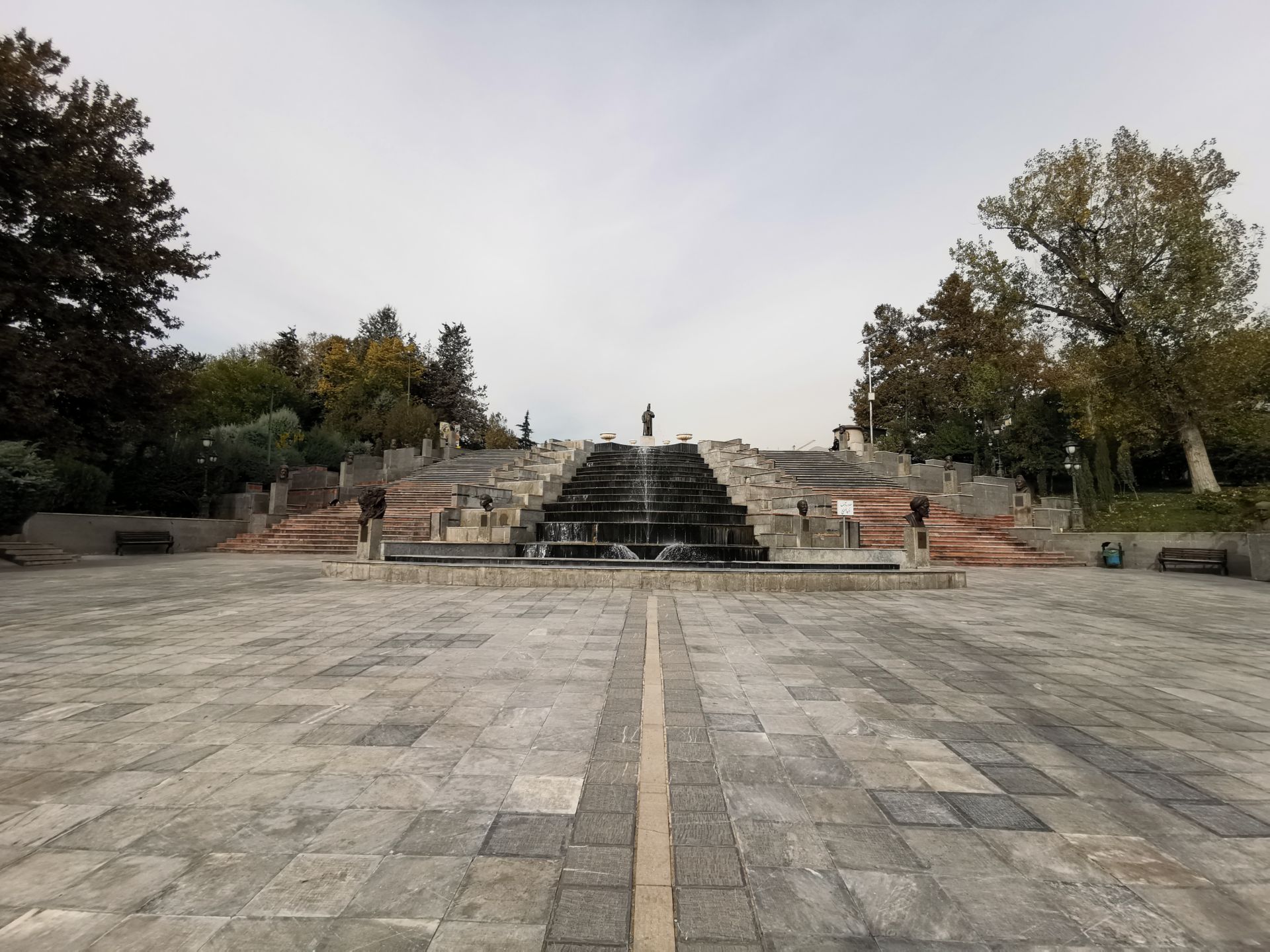 نمونه عکس دوربین میت 20 پرو