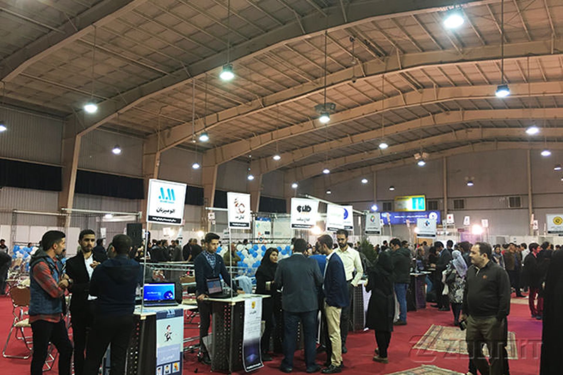 اتوکام ۲۰۱۸ سالن فرصت ها