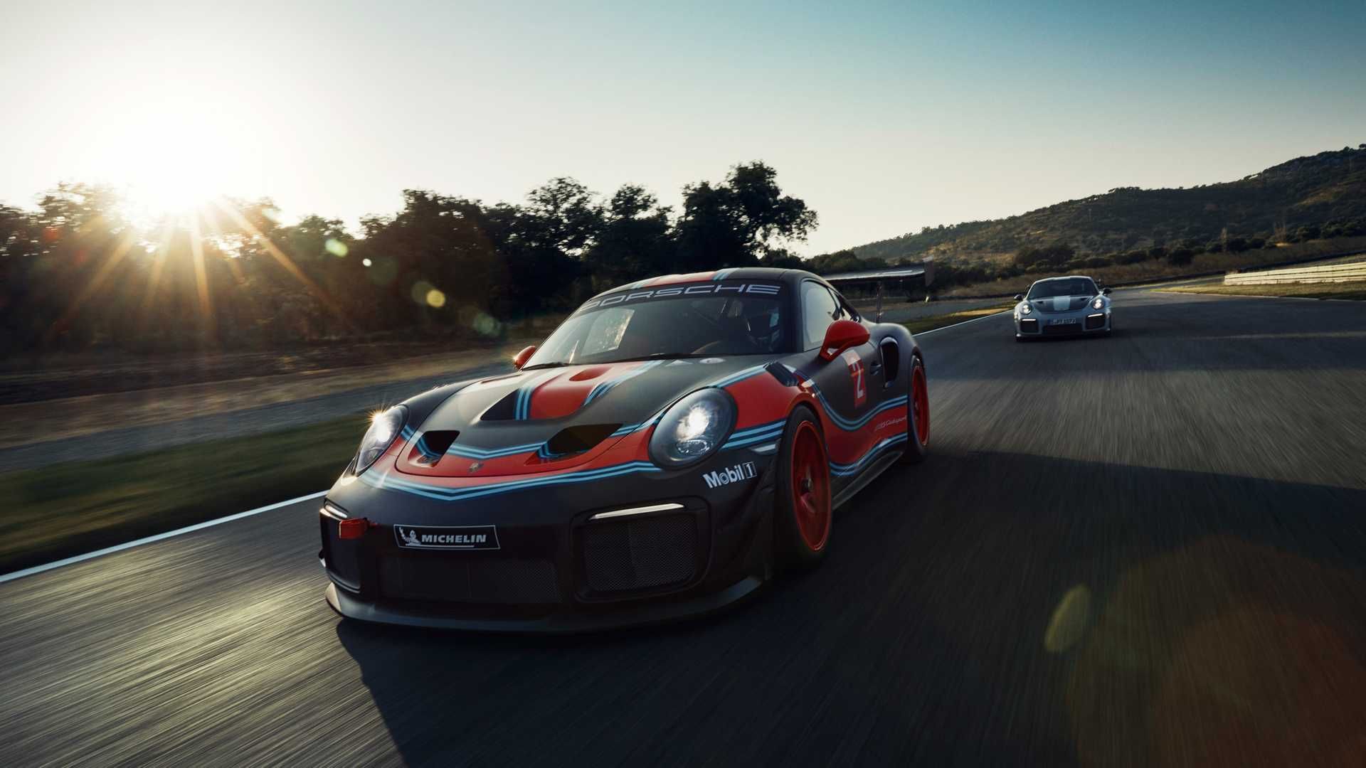 Porsche 911 GT2 RS Clubsport / پورشه 911