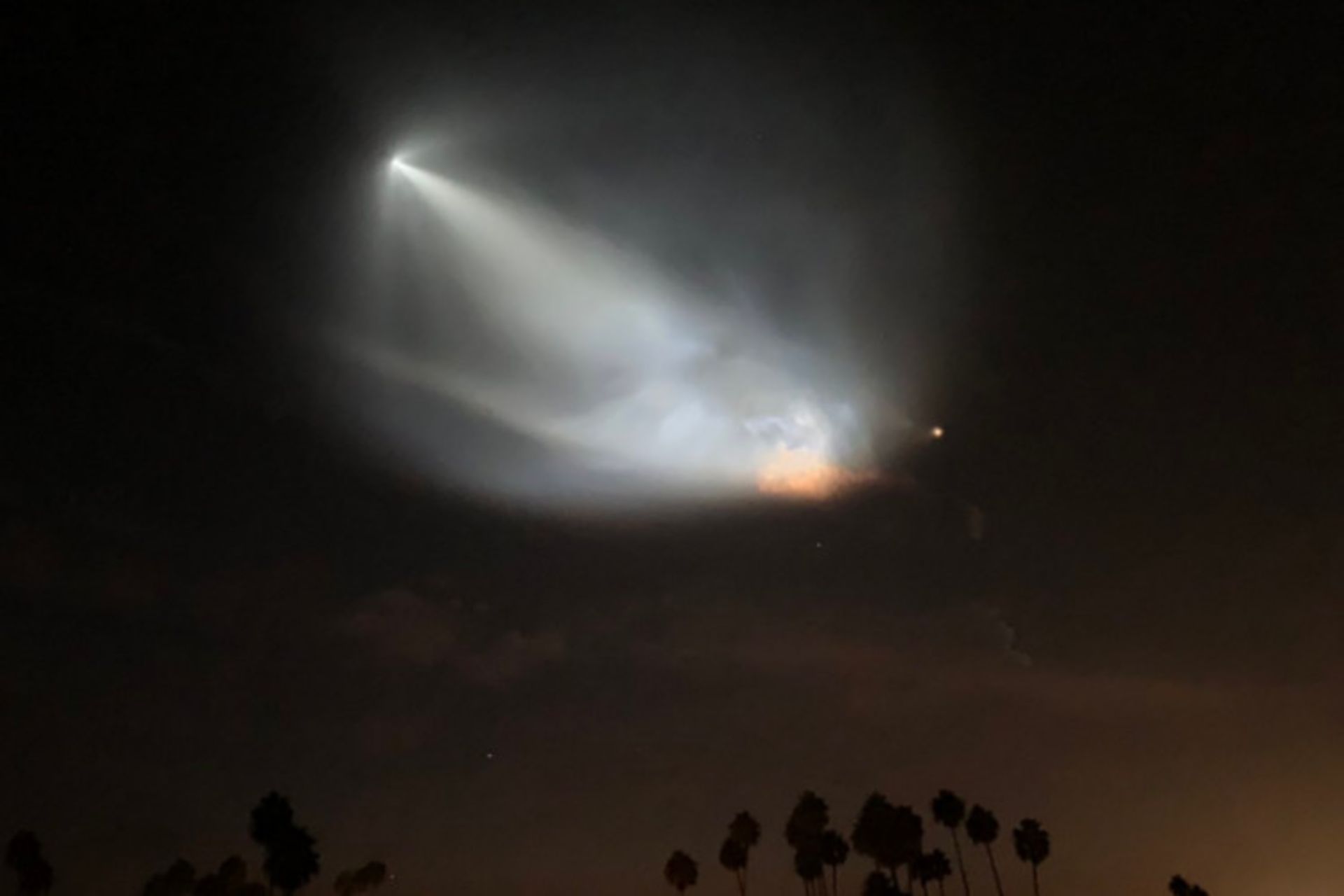 موشک اسپیس اکس