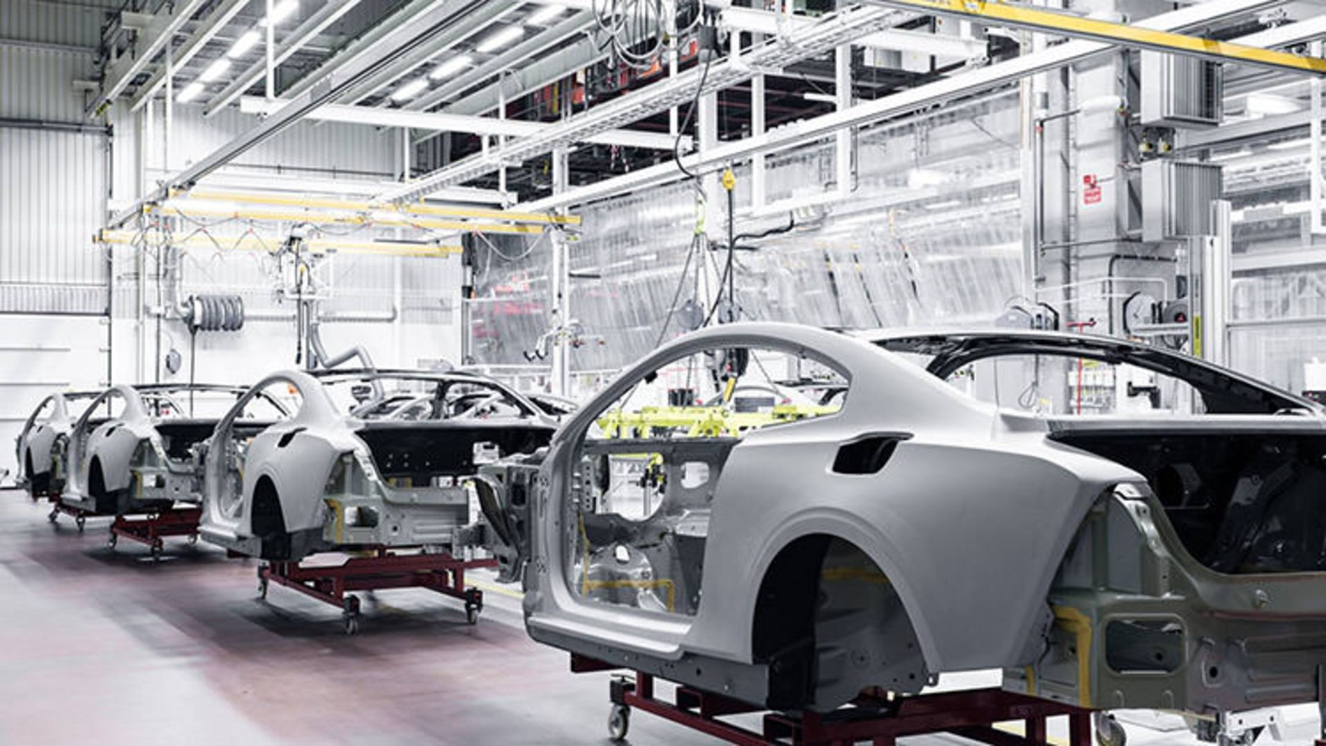 Volvo Polestar 1 Carbon Fiber Body / بدنه فیبر کربن ولوو پل استار 1