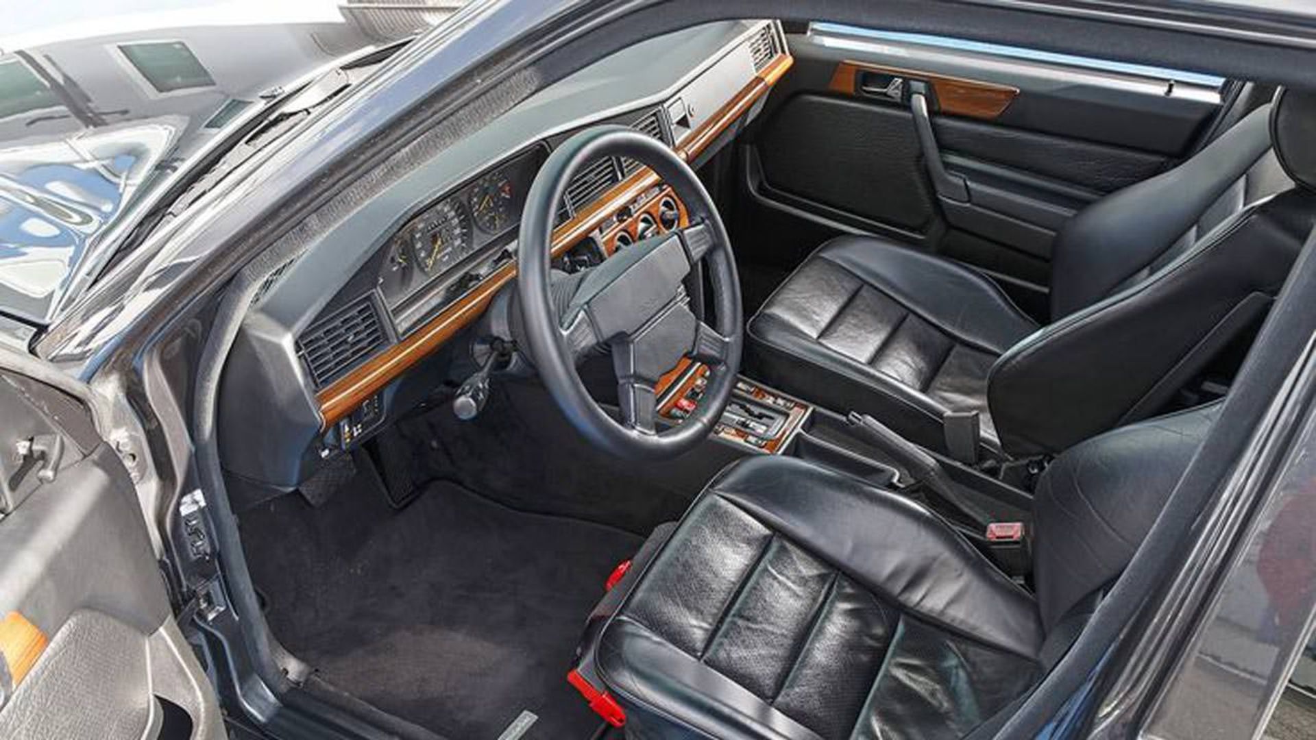 Mercedes AMG 6 Sylinder