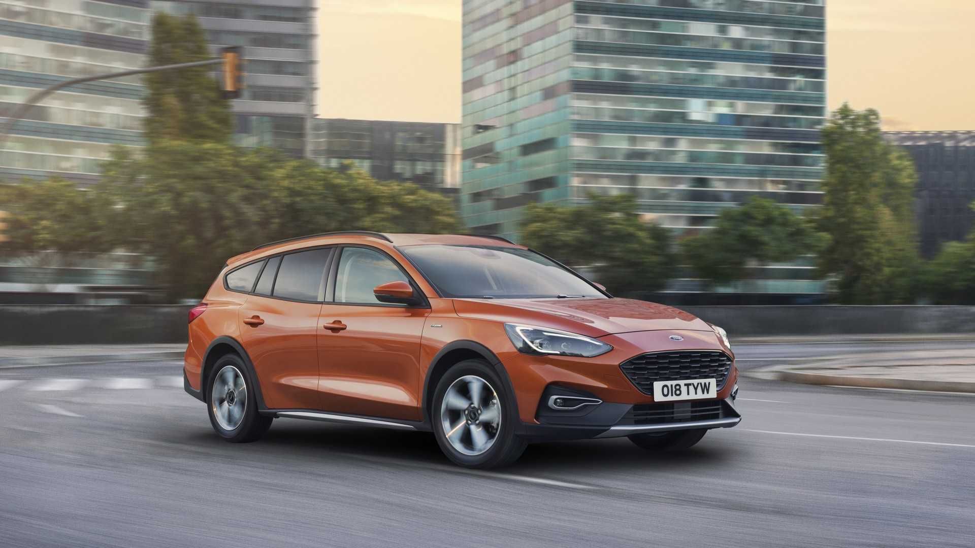 Ford Focus Active Wagon / فورد فوکوس اکتیو واگن