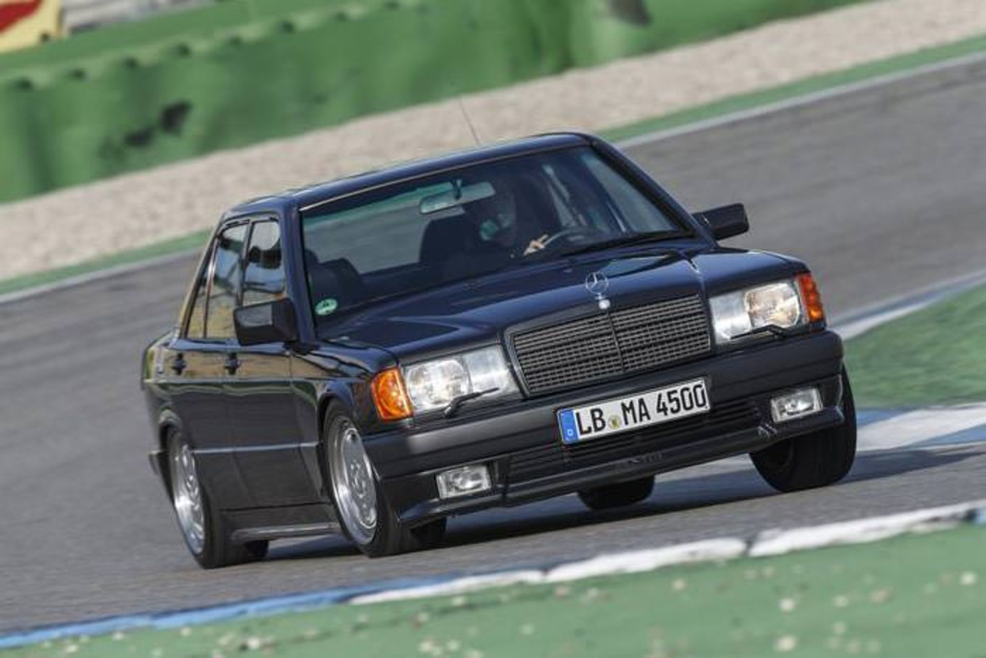 Mercedes AMG 6 Sylinder