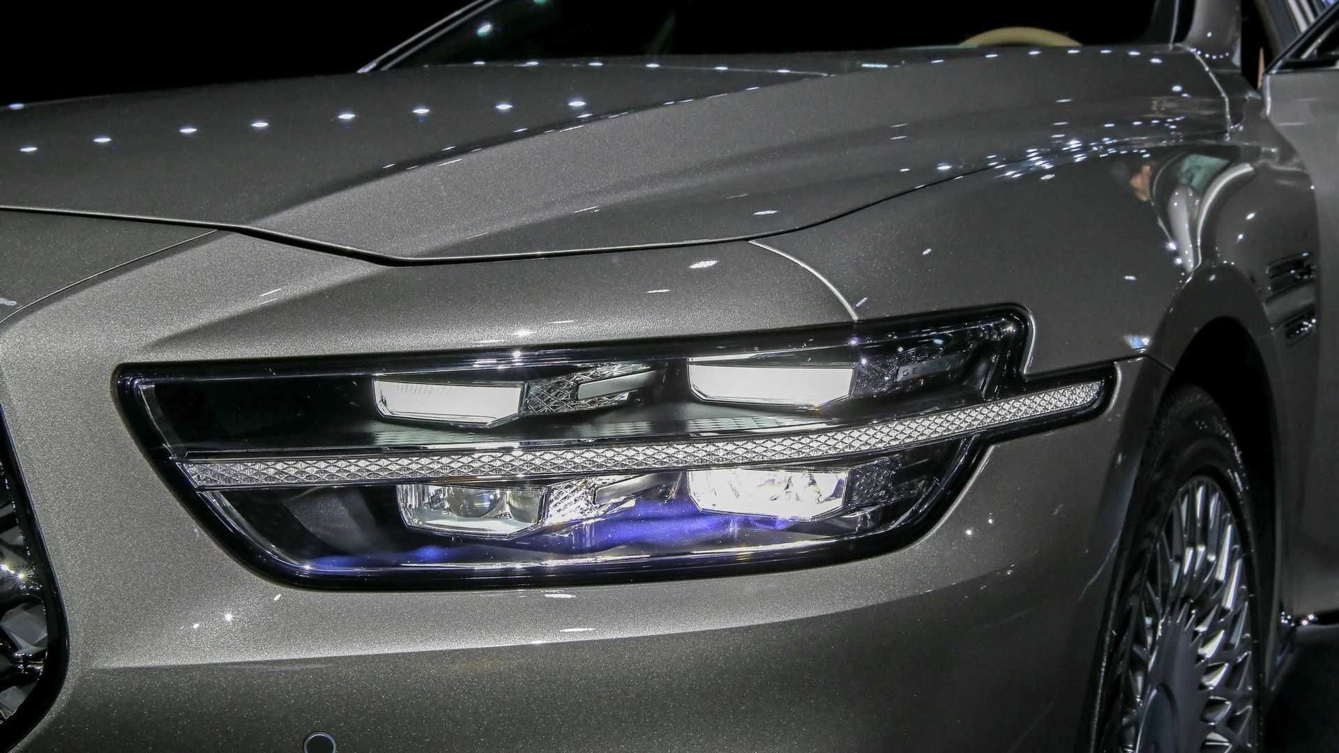 2020 Genesis G90 luxury sedan / سدان لوکس جنسیس جی 90