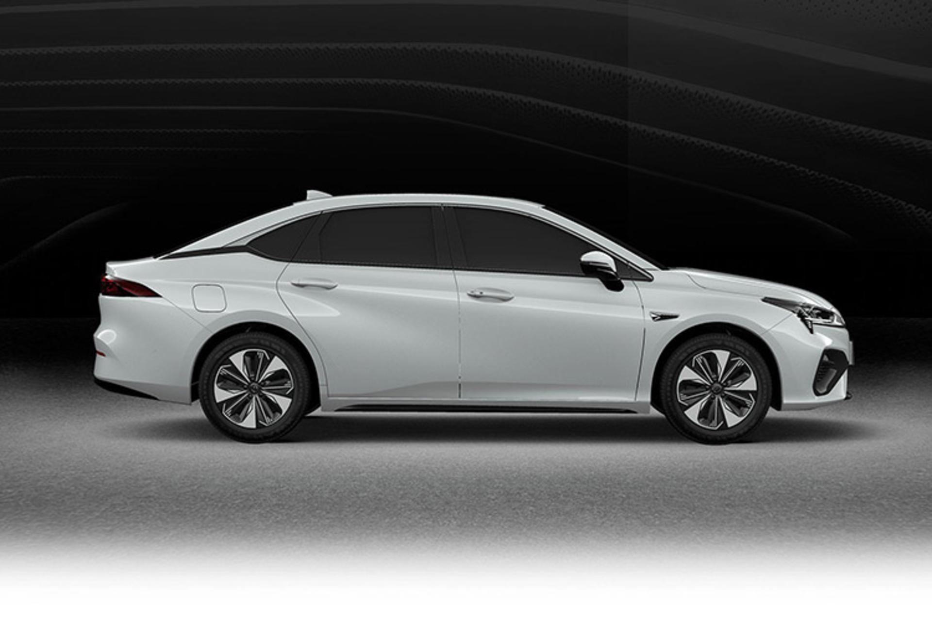 GAC Aion S Electric sedan / سدان الکتریکی GAC آیون اس 