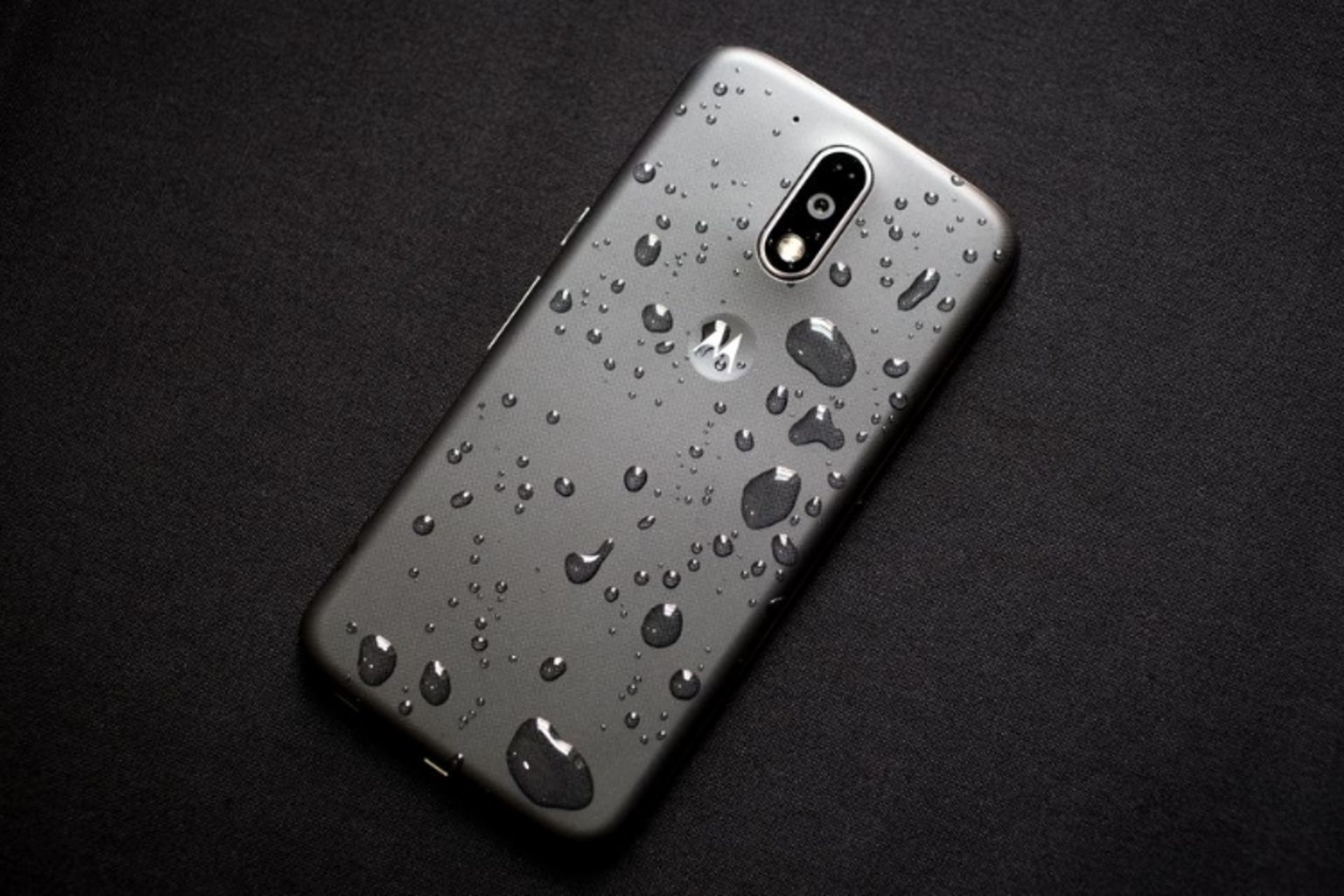 ضد آب / Waterproof