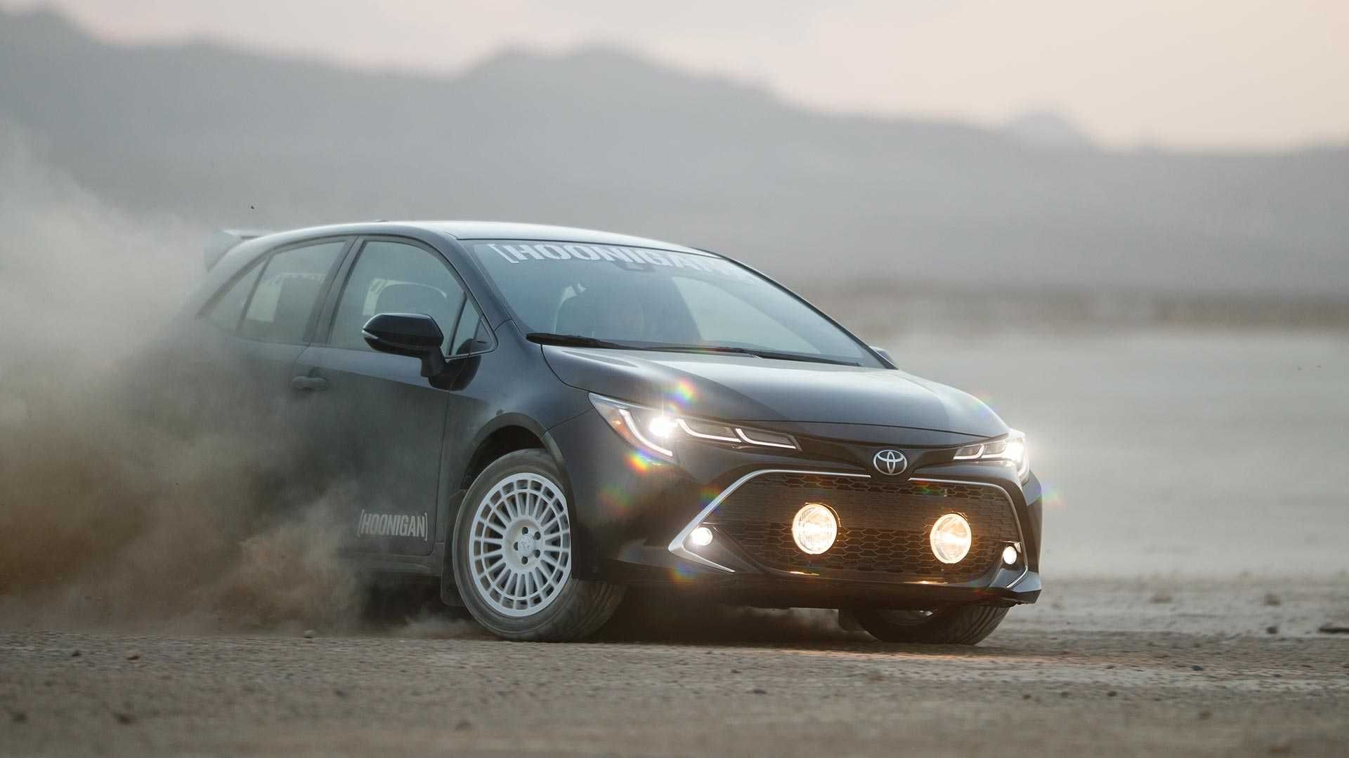 Toyota Corolla hatchback / هاچ‌بک تویوتا کرولا