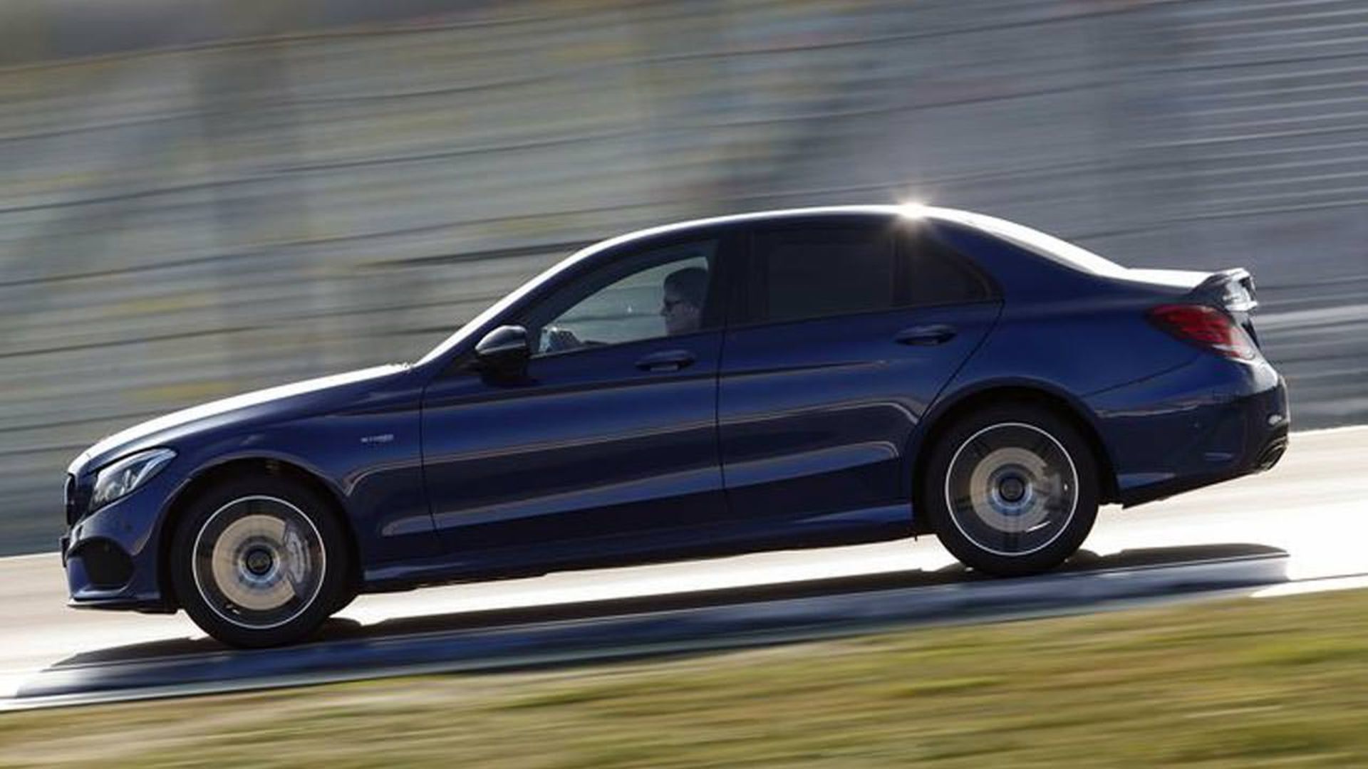 Mercedes AMG 6 Sylinder