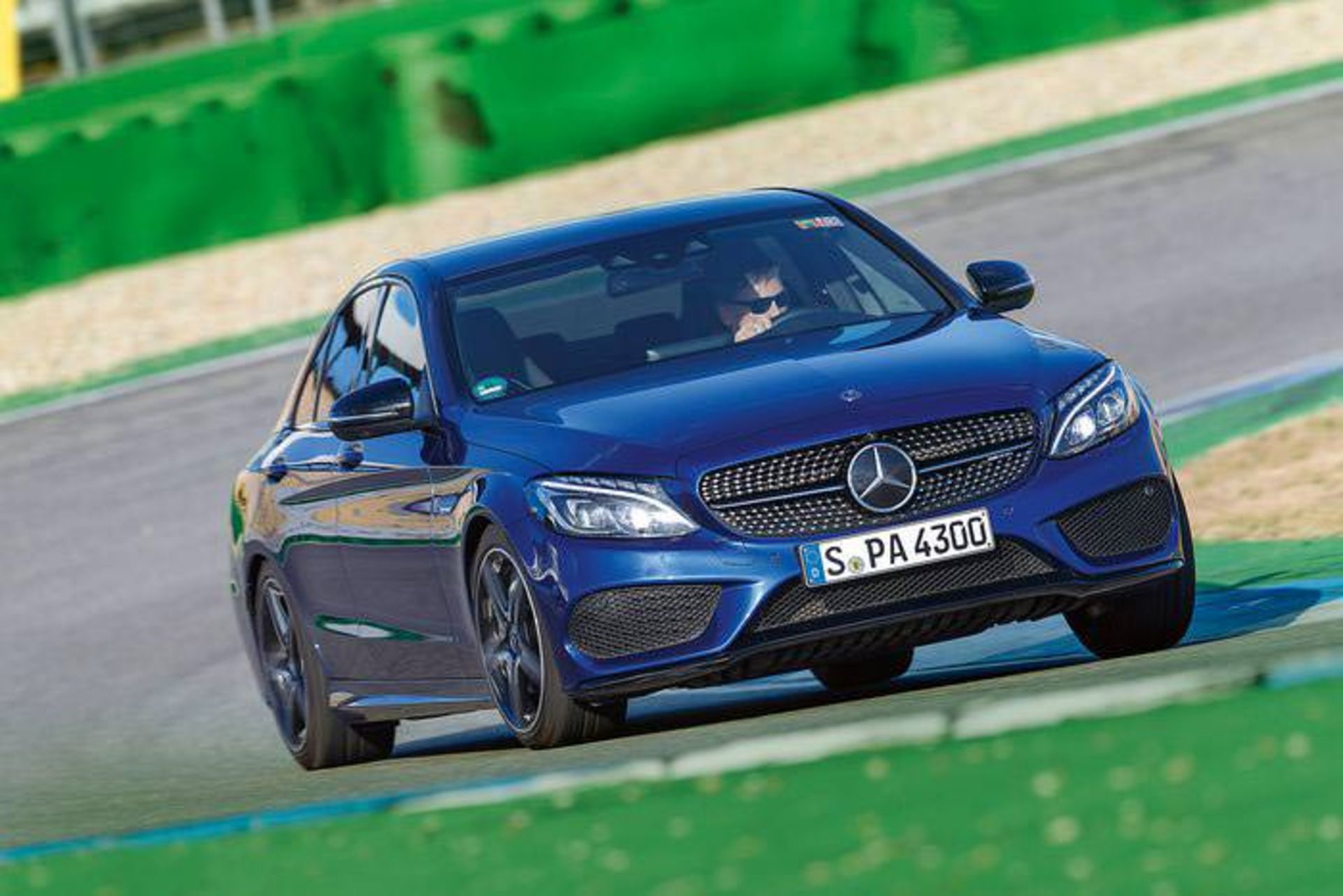 Mercedes AMG 6 Sylinder