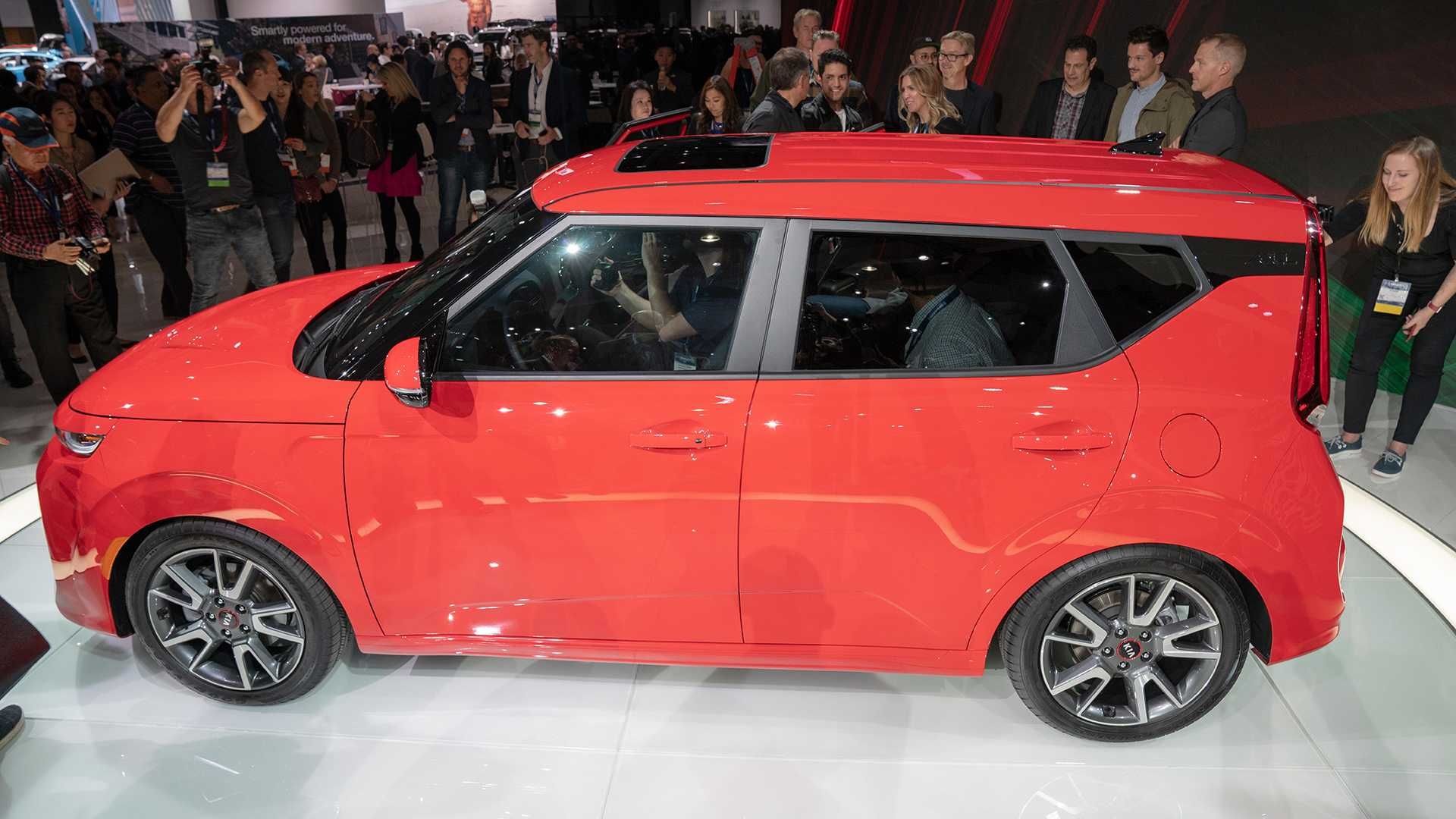 2020 Kia Soul / کراس اور کیا سول 2020