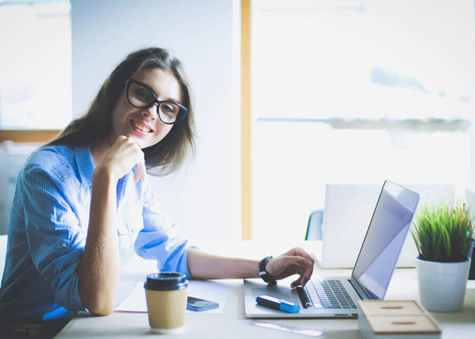 دستیار مجازی