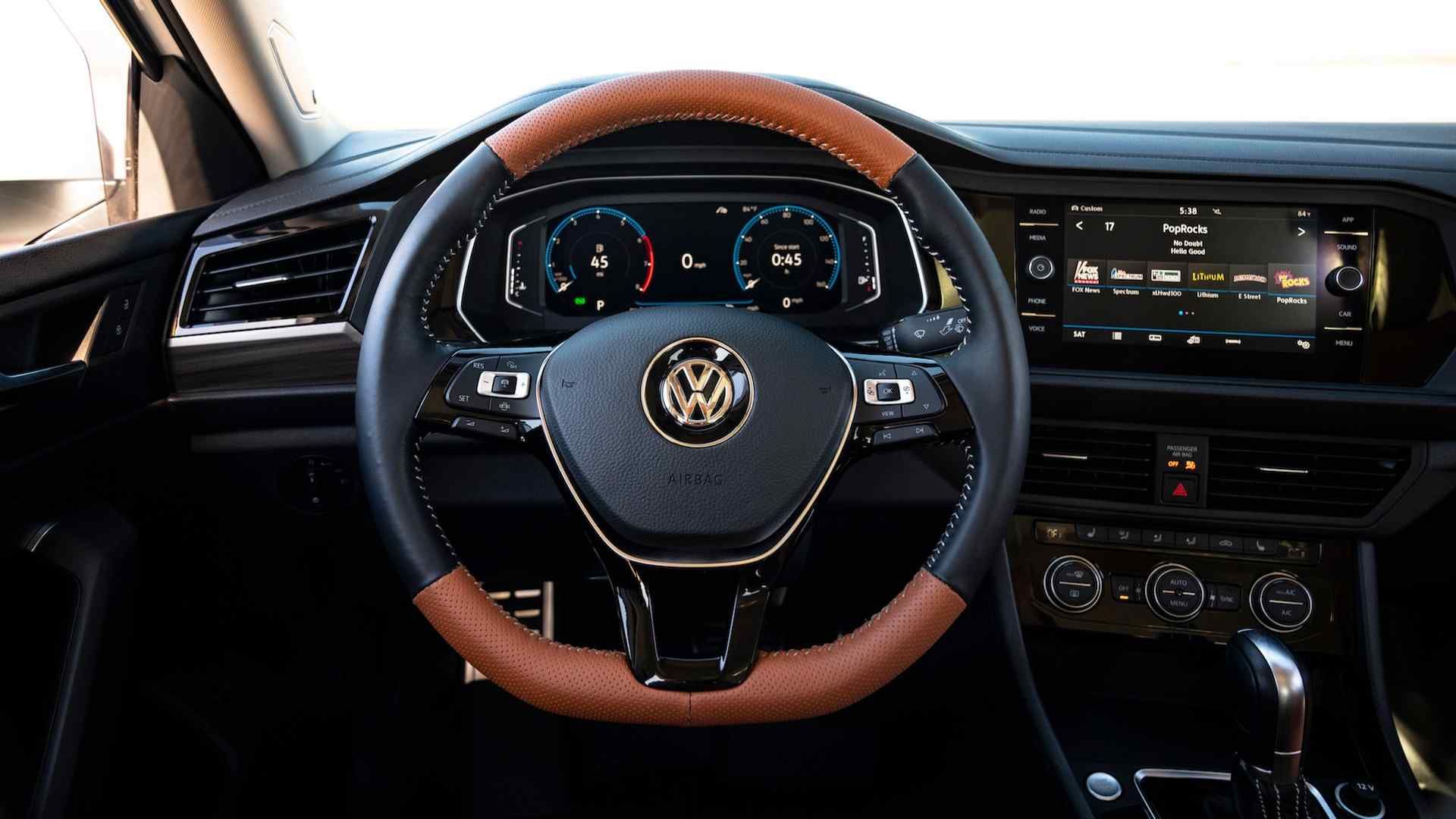 2019 Volkswagen Jetta / سدان فولکس‌واگن جتا 2019