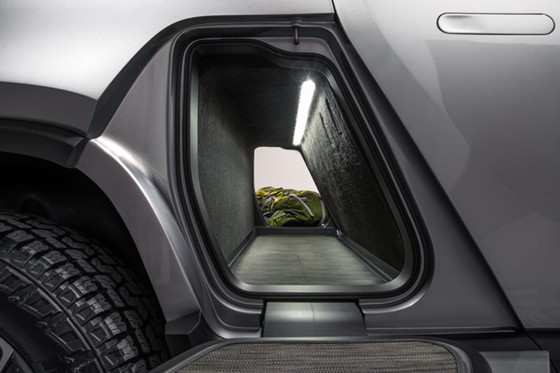 Rivian R1T electric pickup / وانت پیکاپ برقی ریوین 