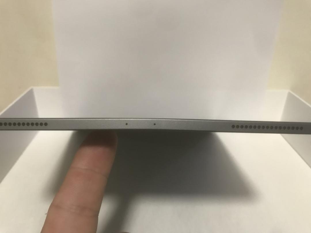 مشکل خم شدن آیپد پرو 2018 اپل / Apple iPad Pro 2018