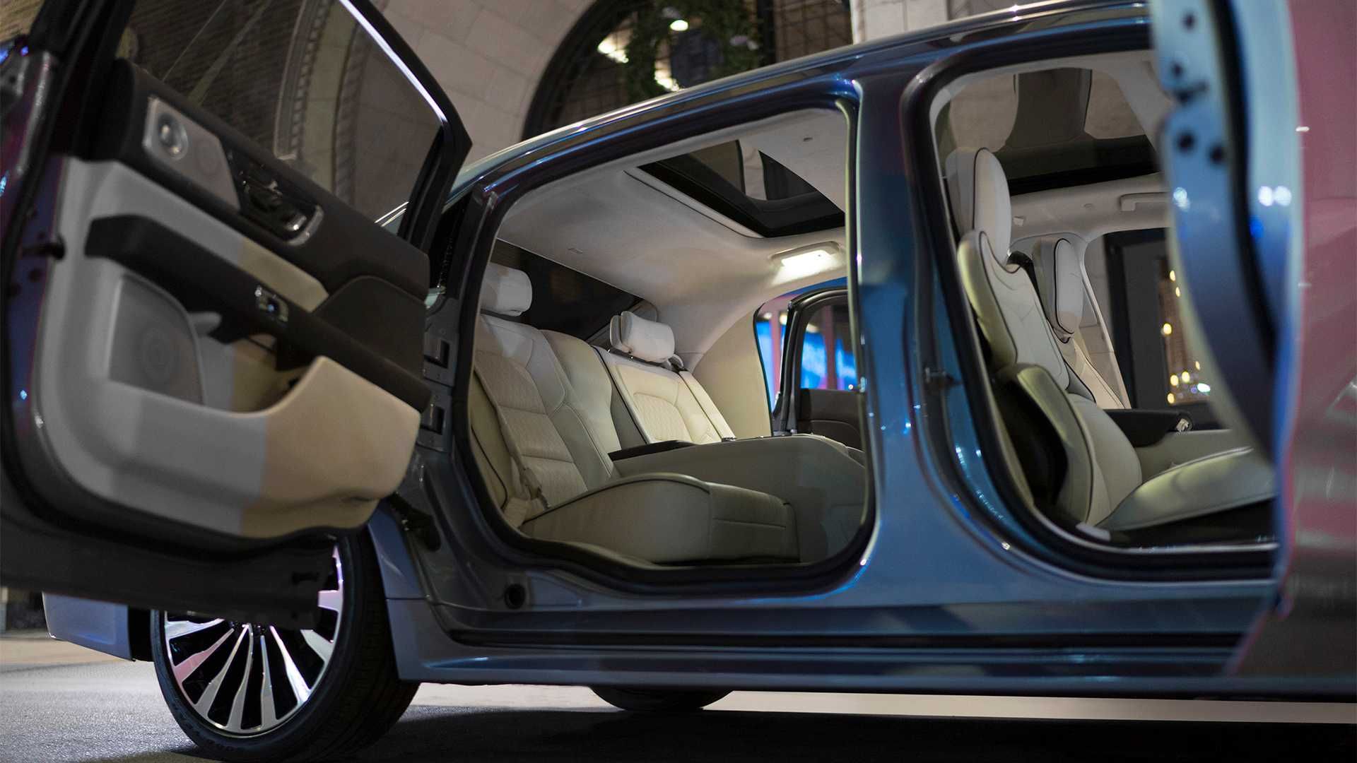 Lincoln Continental Coach Door Edition