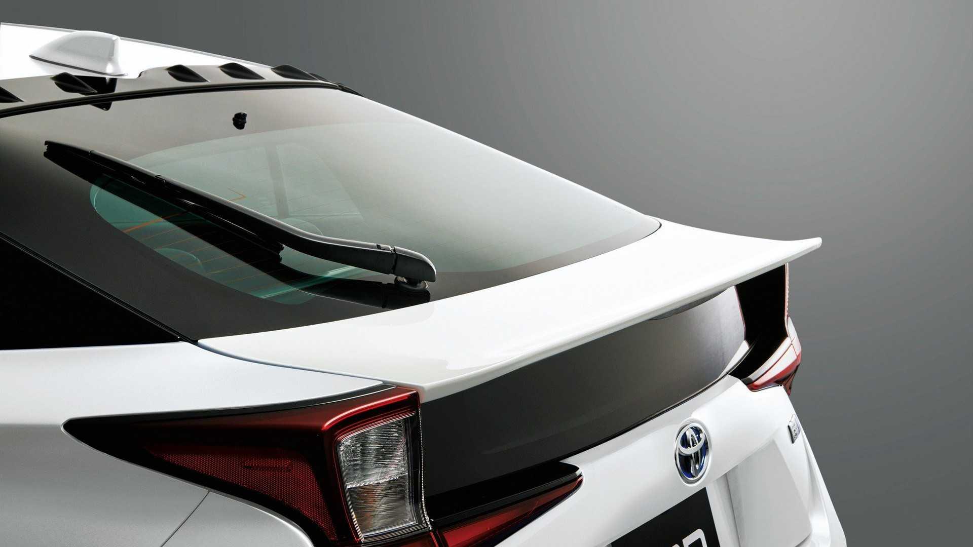 2019 Toyota Prius / تویوتا پریوس 2019