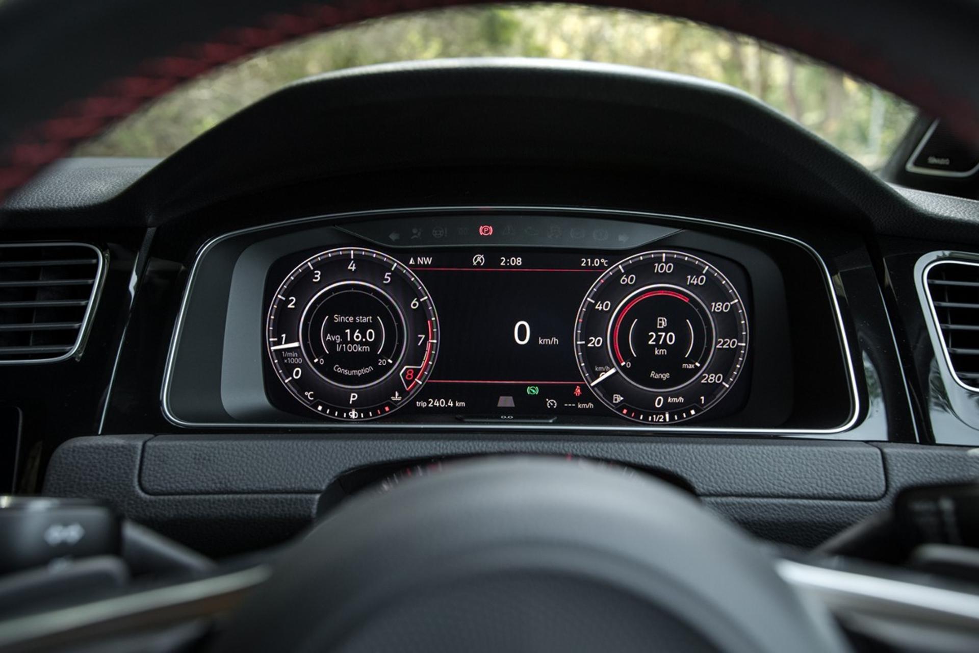 Volkswagen Golf GTI