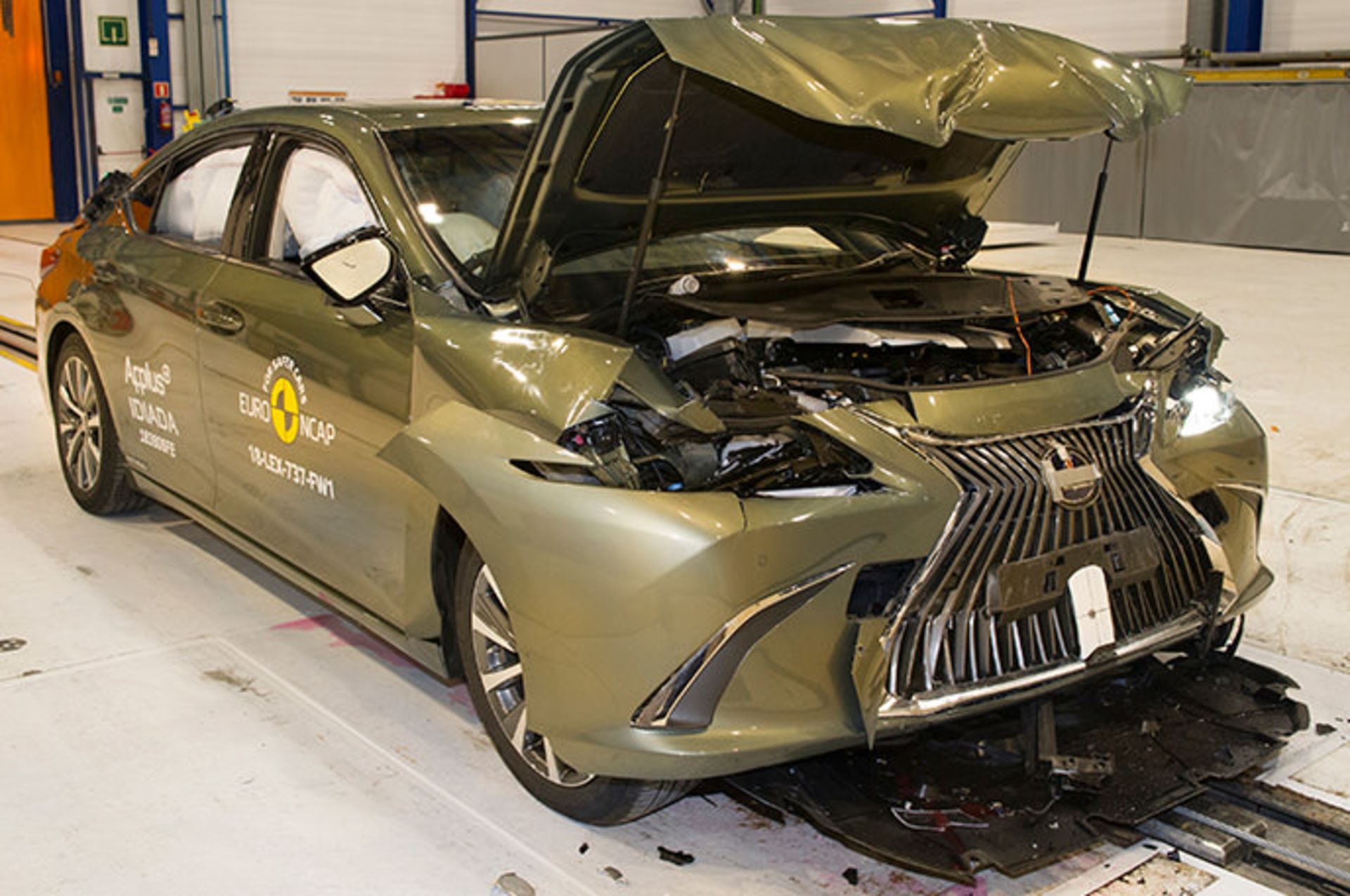 Lexus ES NCAP 2019