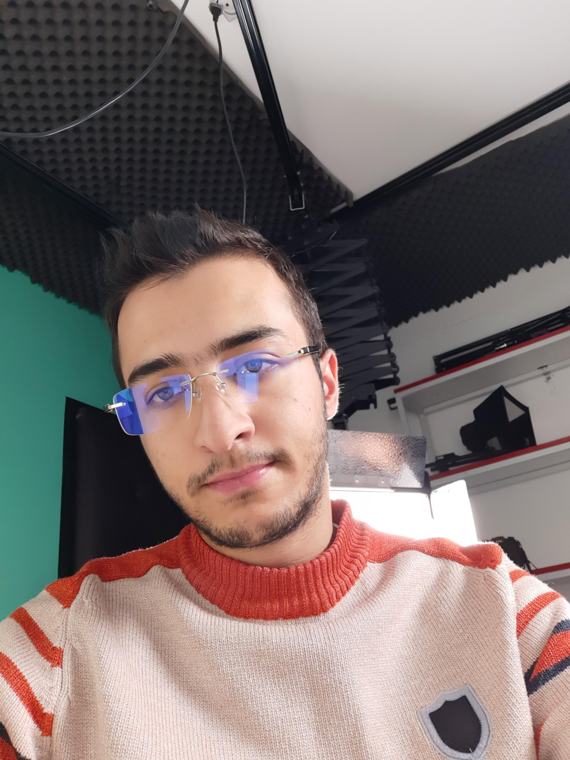 نمونه‌عکس سلفی گلکسی A7 2018