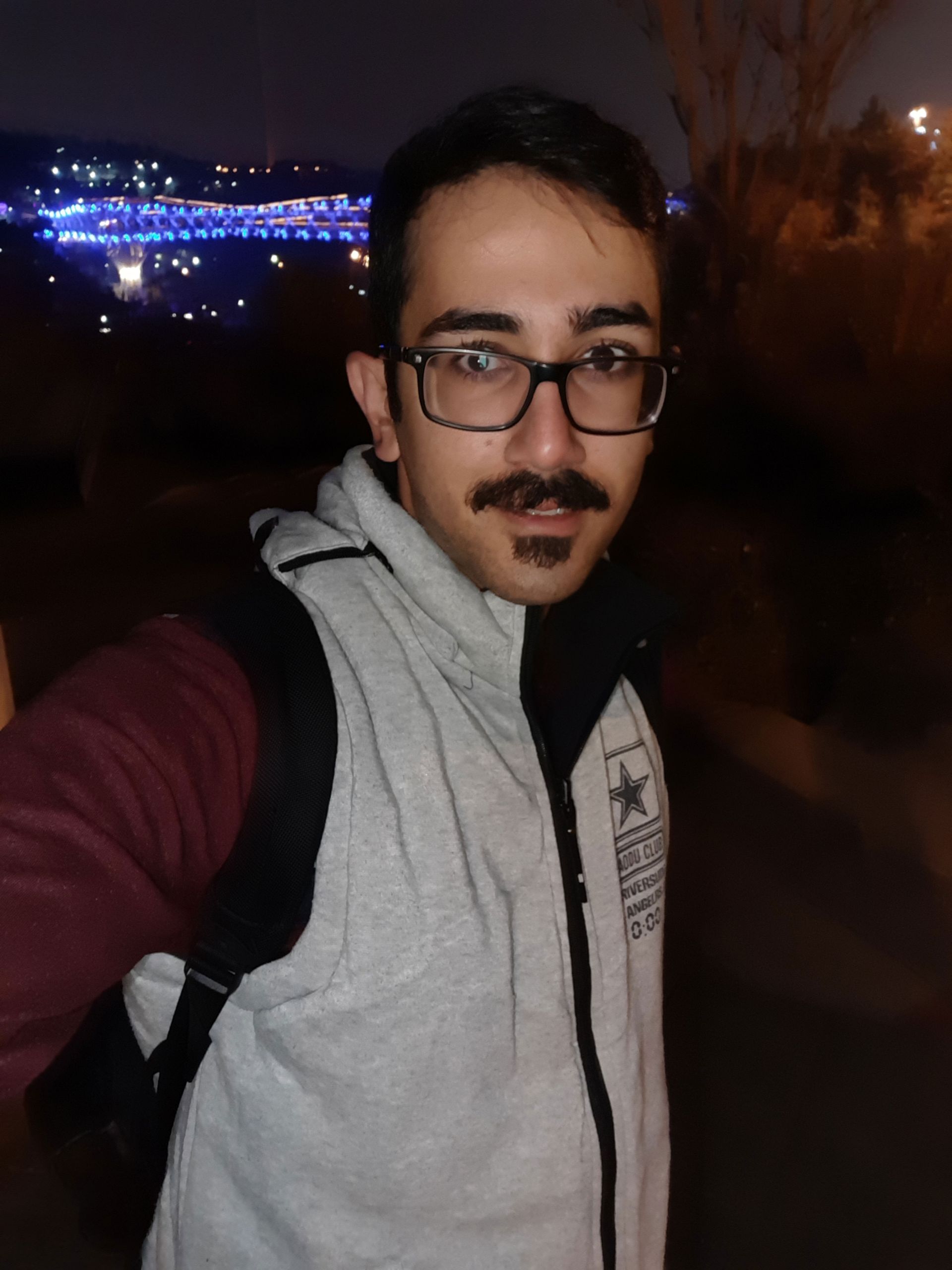 نمونه‌عکس سلفی گلکسی A7 2018