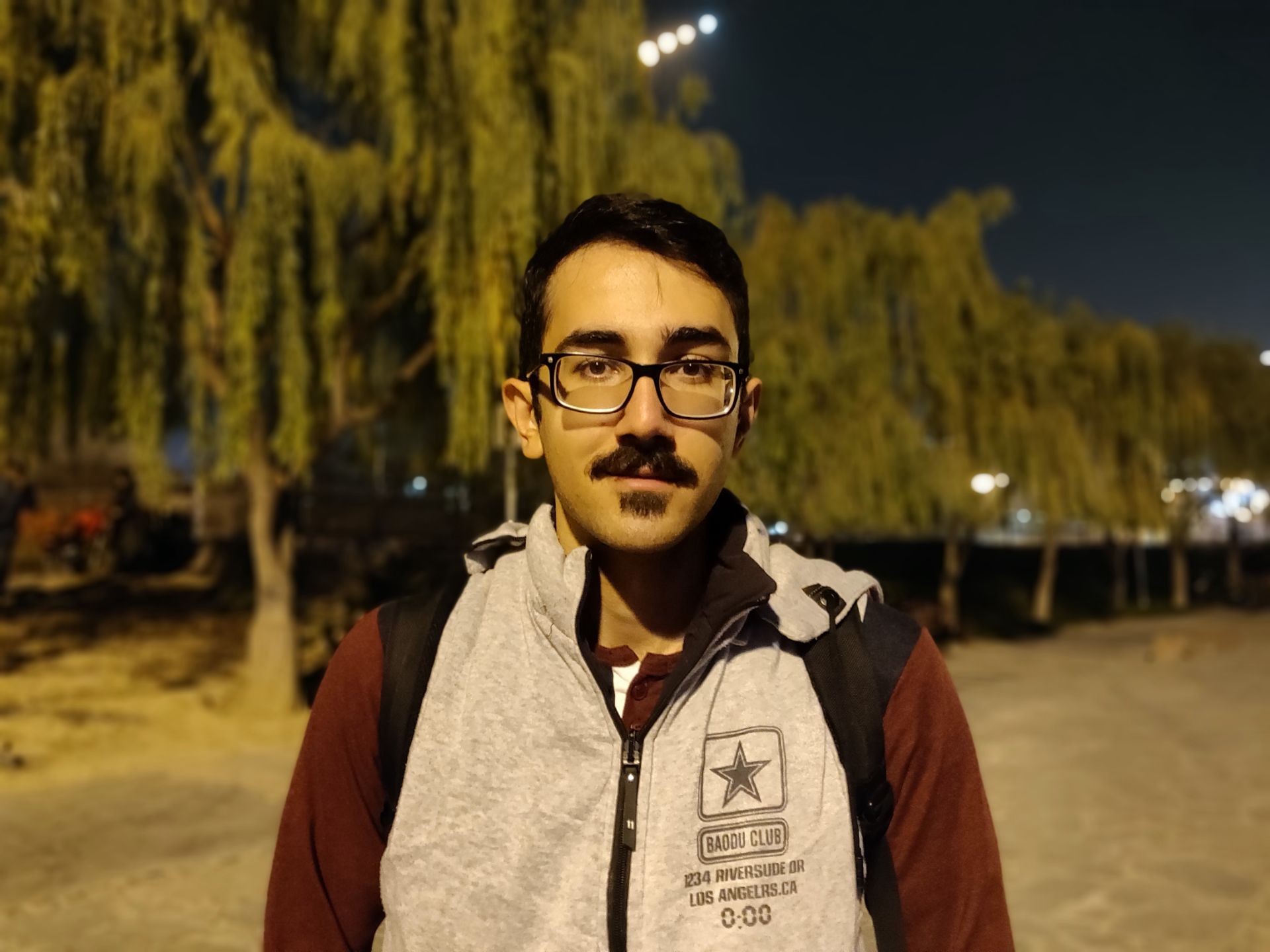نمونه عکس وان پلاس 6T با Night Mode Off