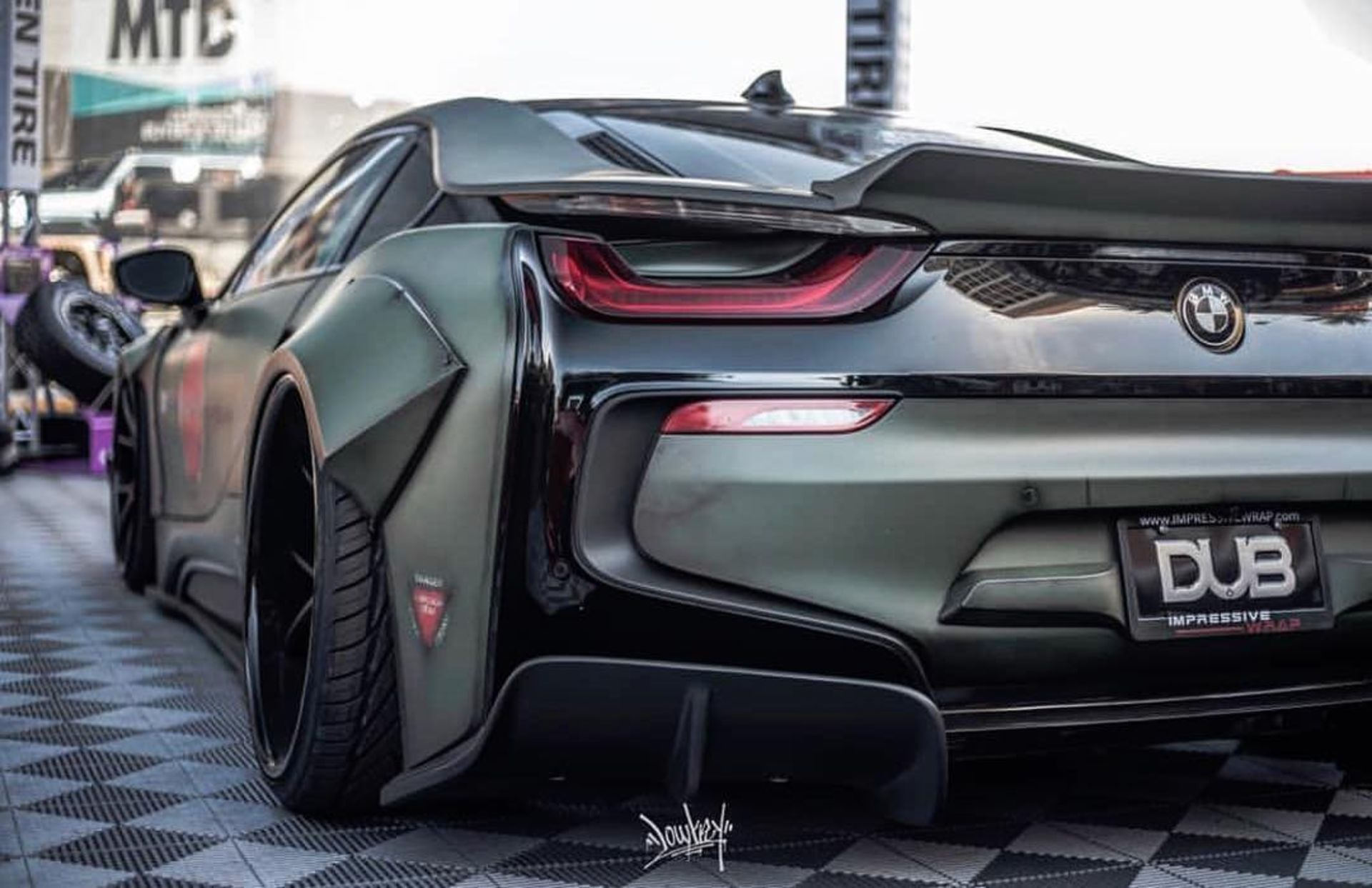 BMW i8 Liberty Walk / بی ام و i8 تیونینگ لیبرتی واک