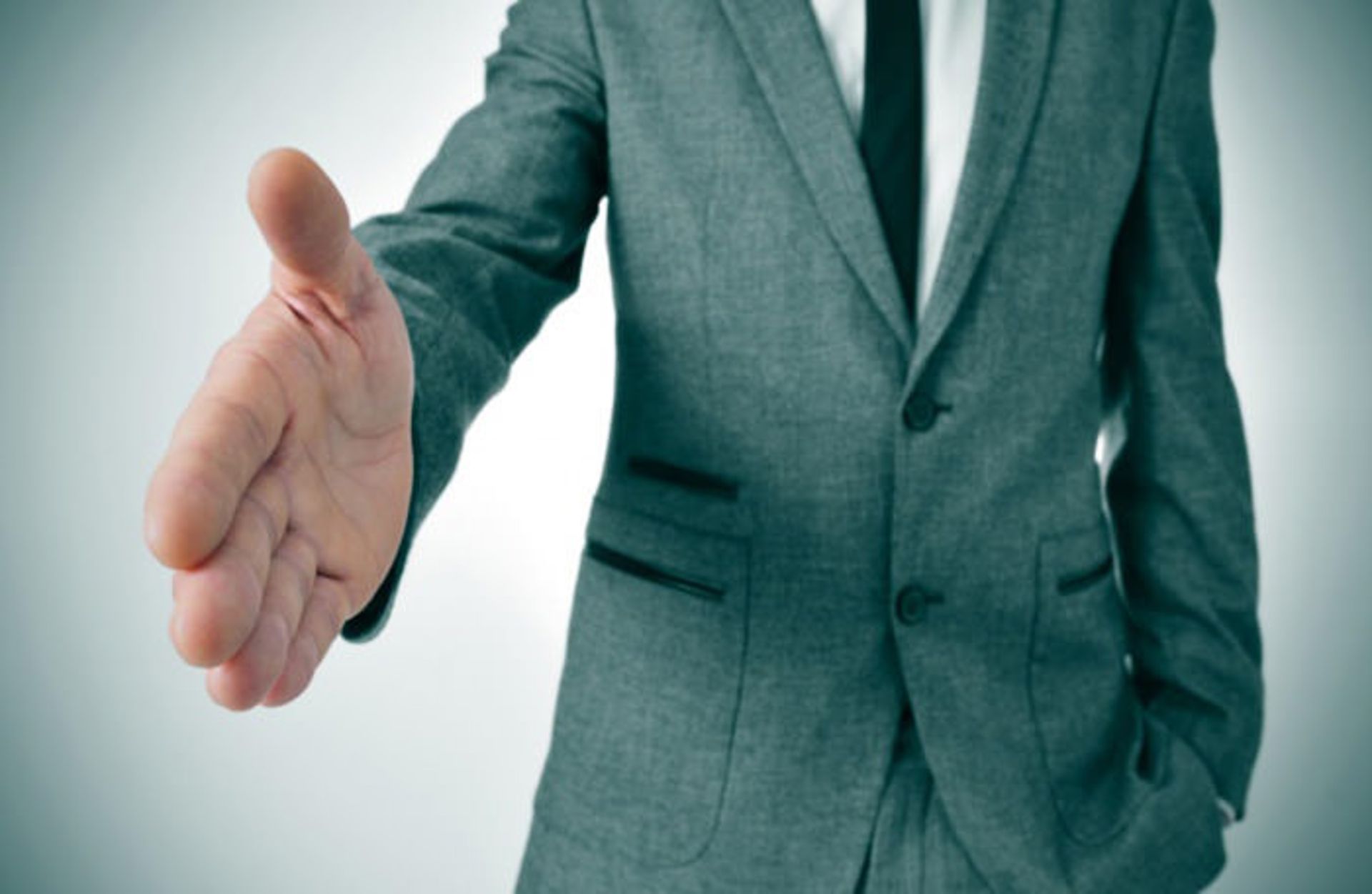 نزاکت و ادب