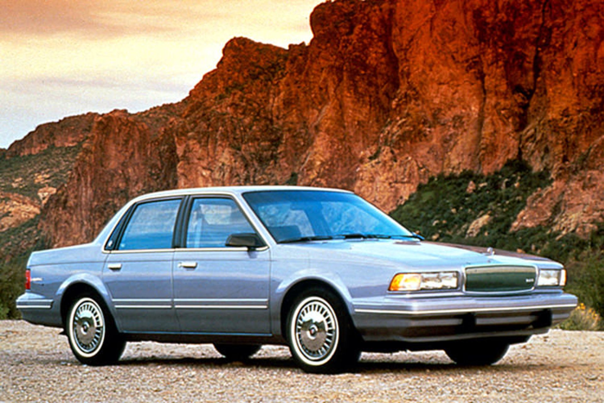 بیوک سنچری / Buick Century