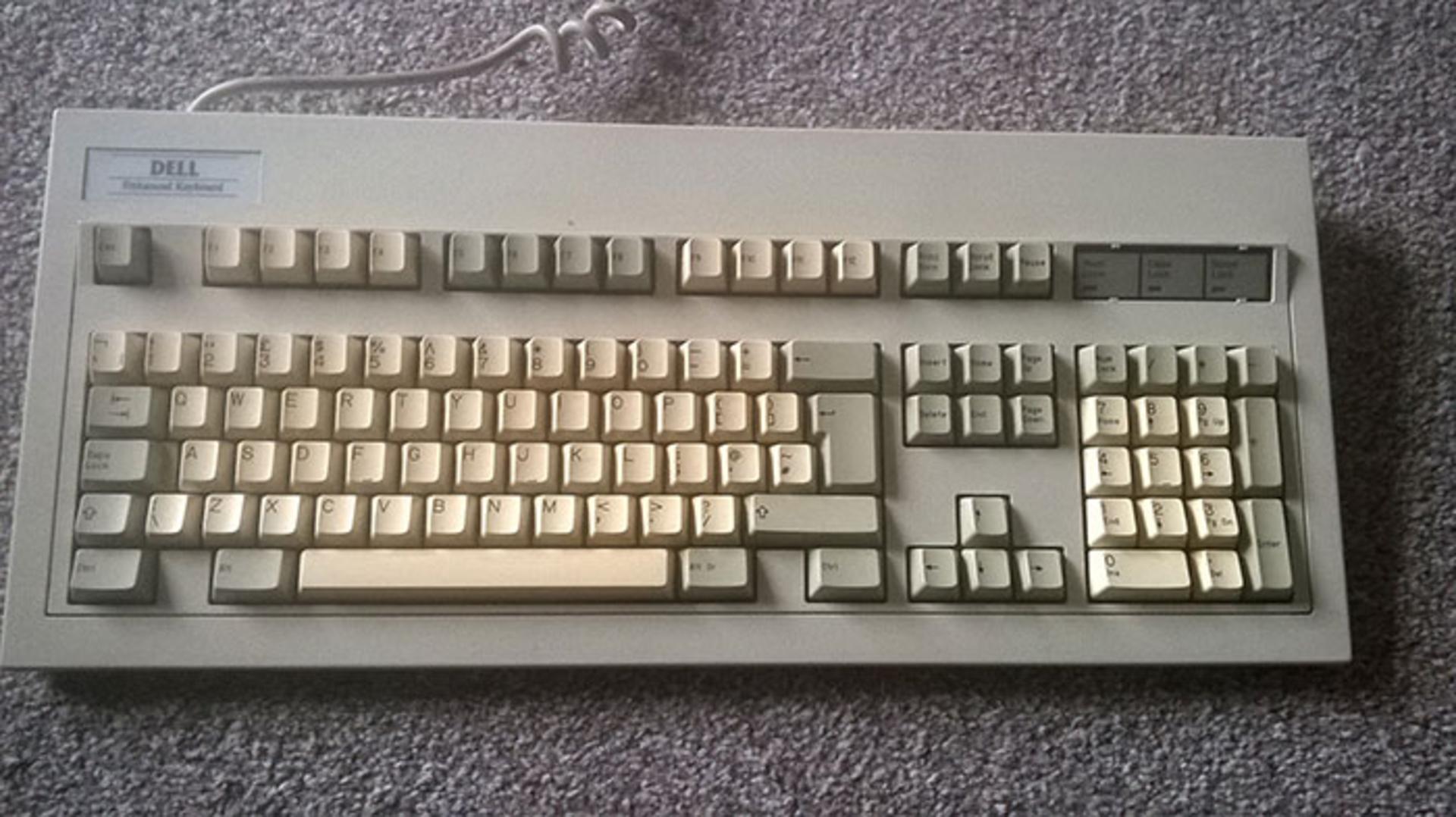دل / Dell