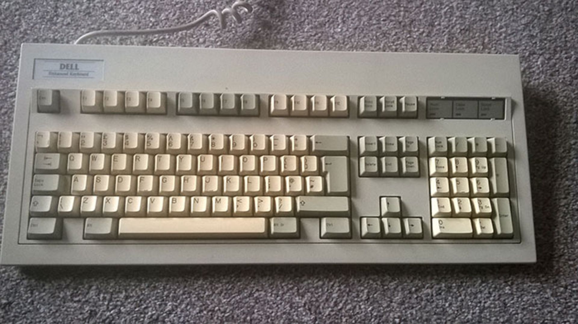 دل / Dell