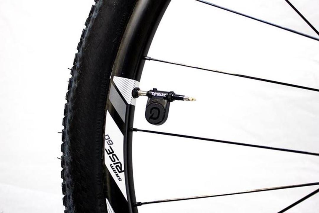 bike bicycle / دوچرخه
