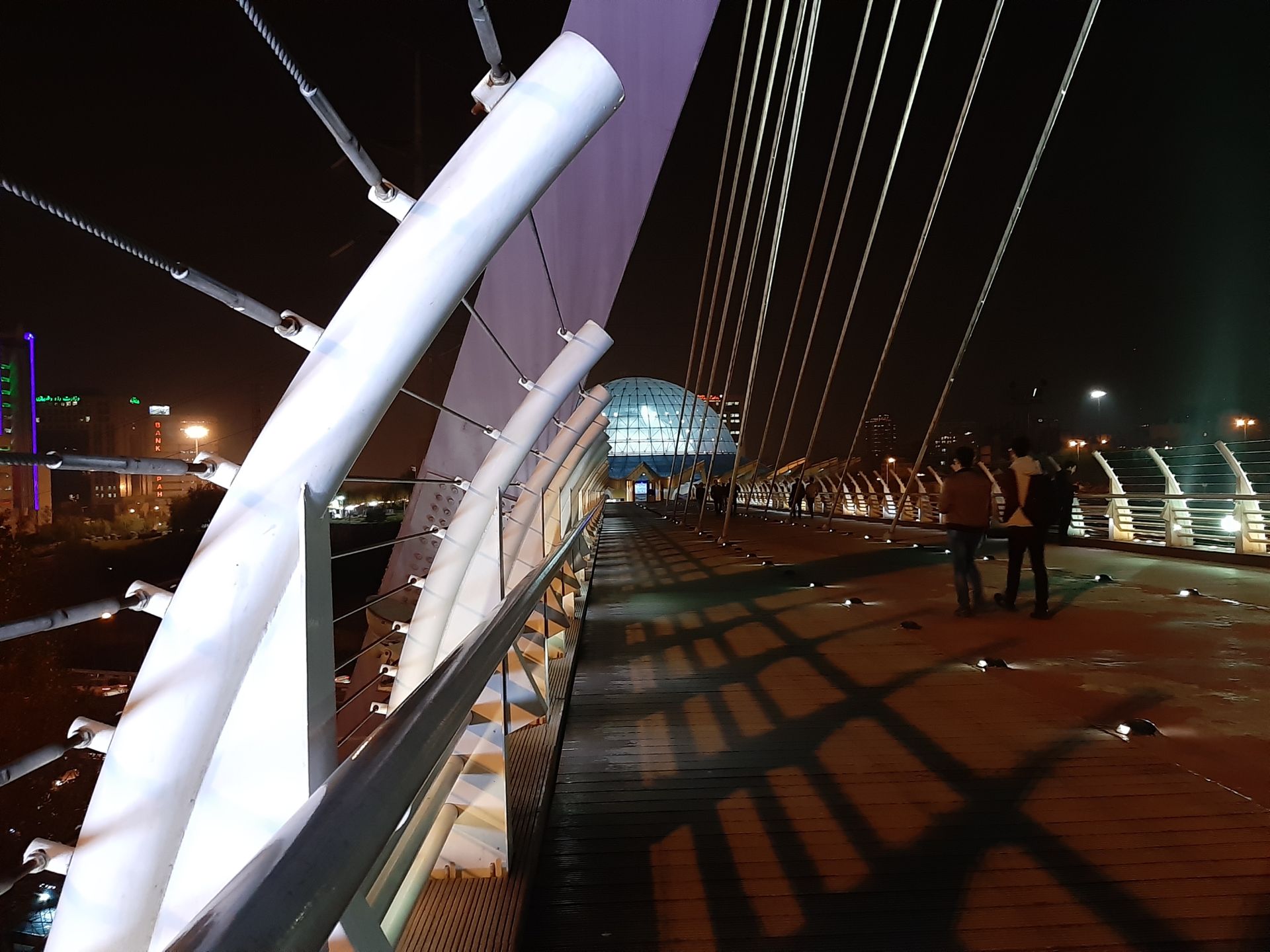 نمونه‌عکس گلکسی A7 2018