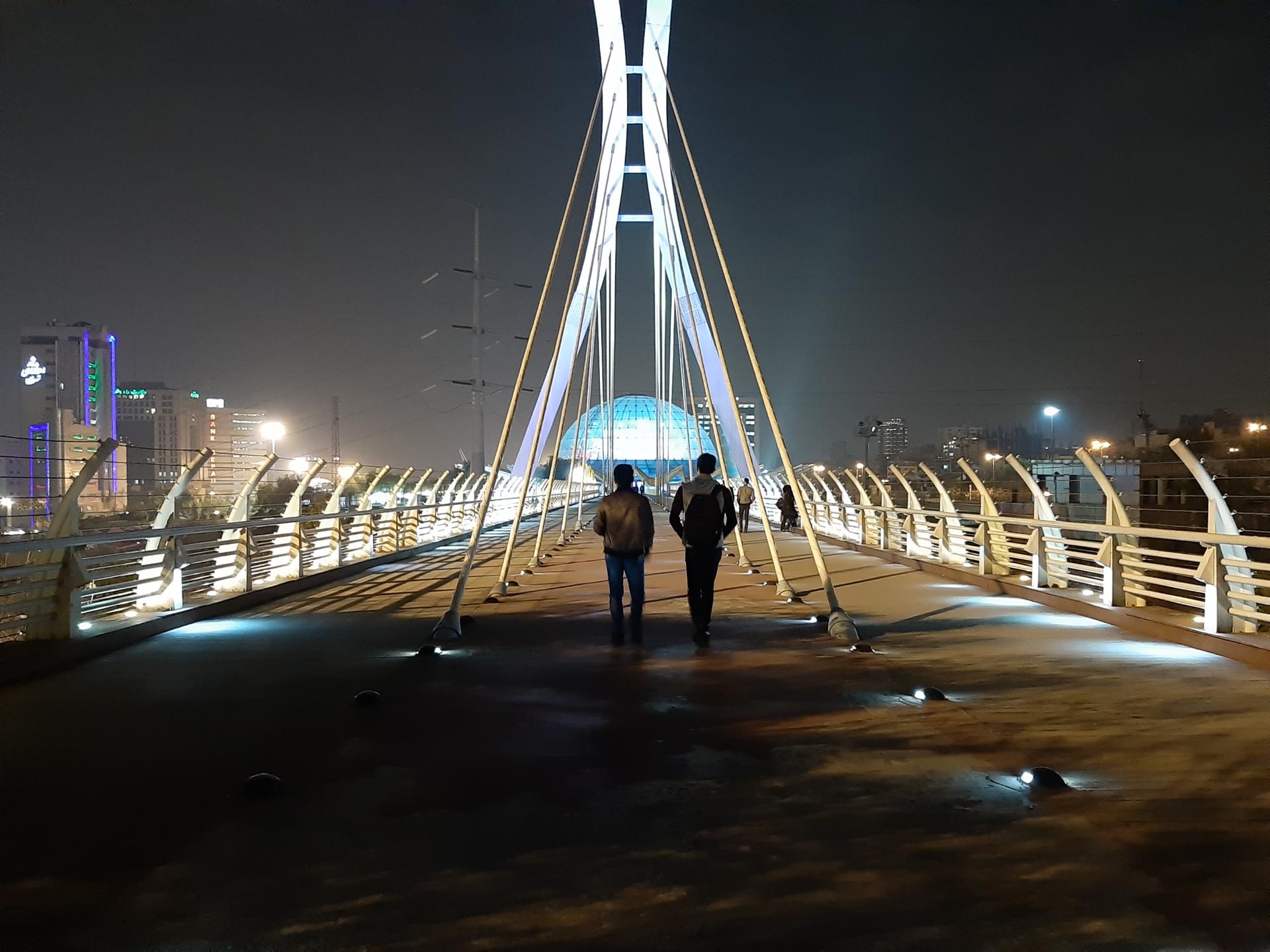 نمونه‌عکس گلکسی A7 2018