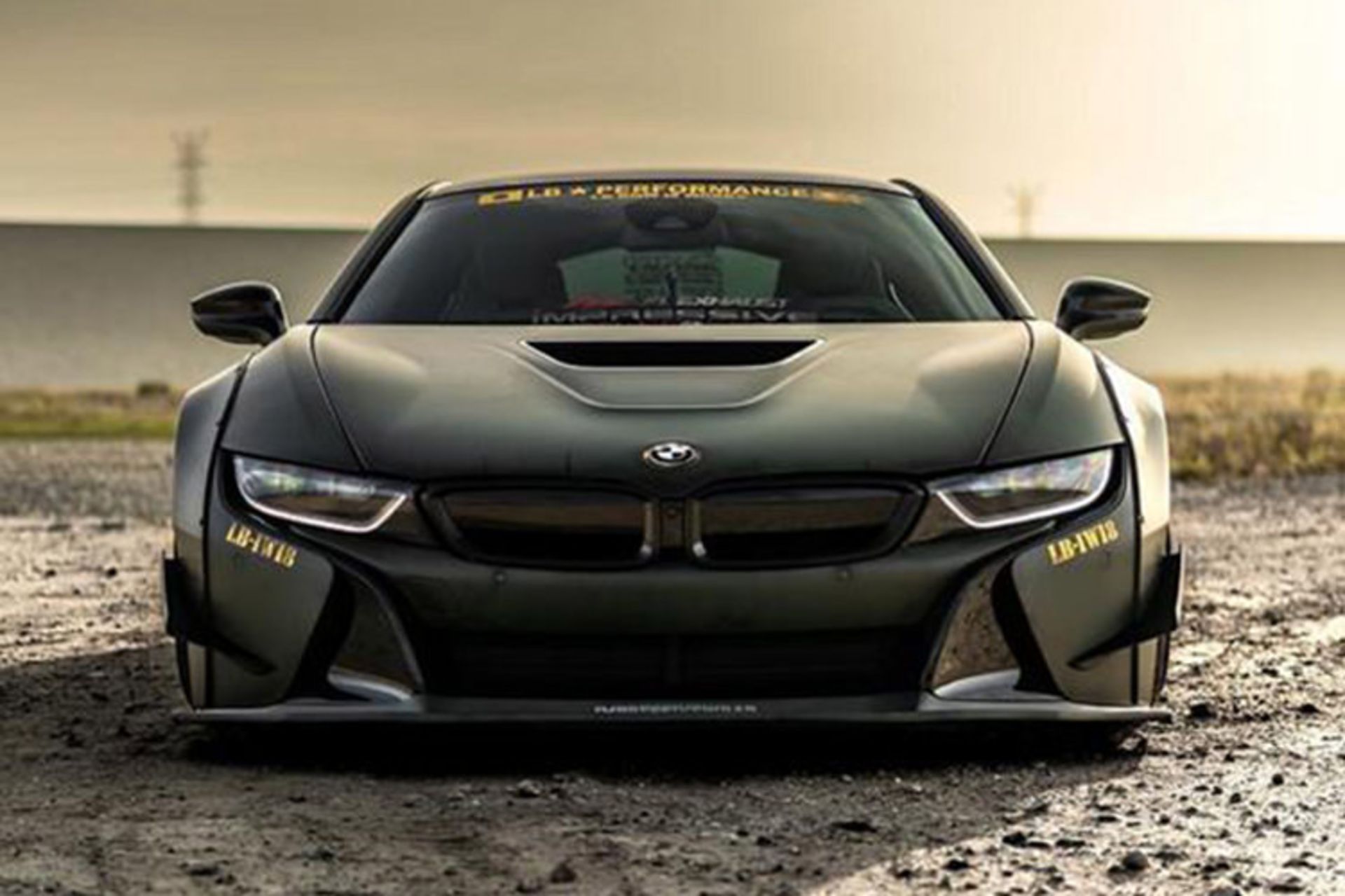 BMW i8 Liberty Walk / بی ام و i8 تیونینگ لیبرتی واک