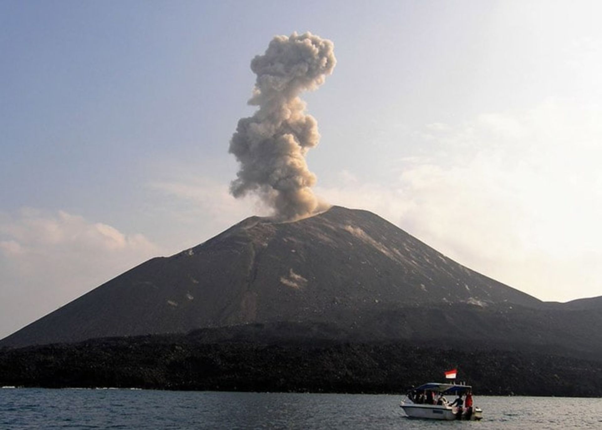 آتشفشان تنگه سوندا